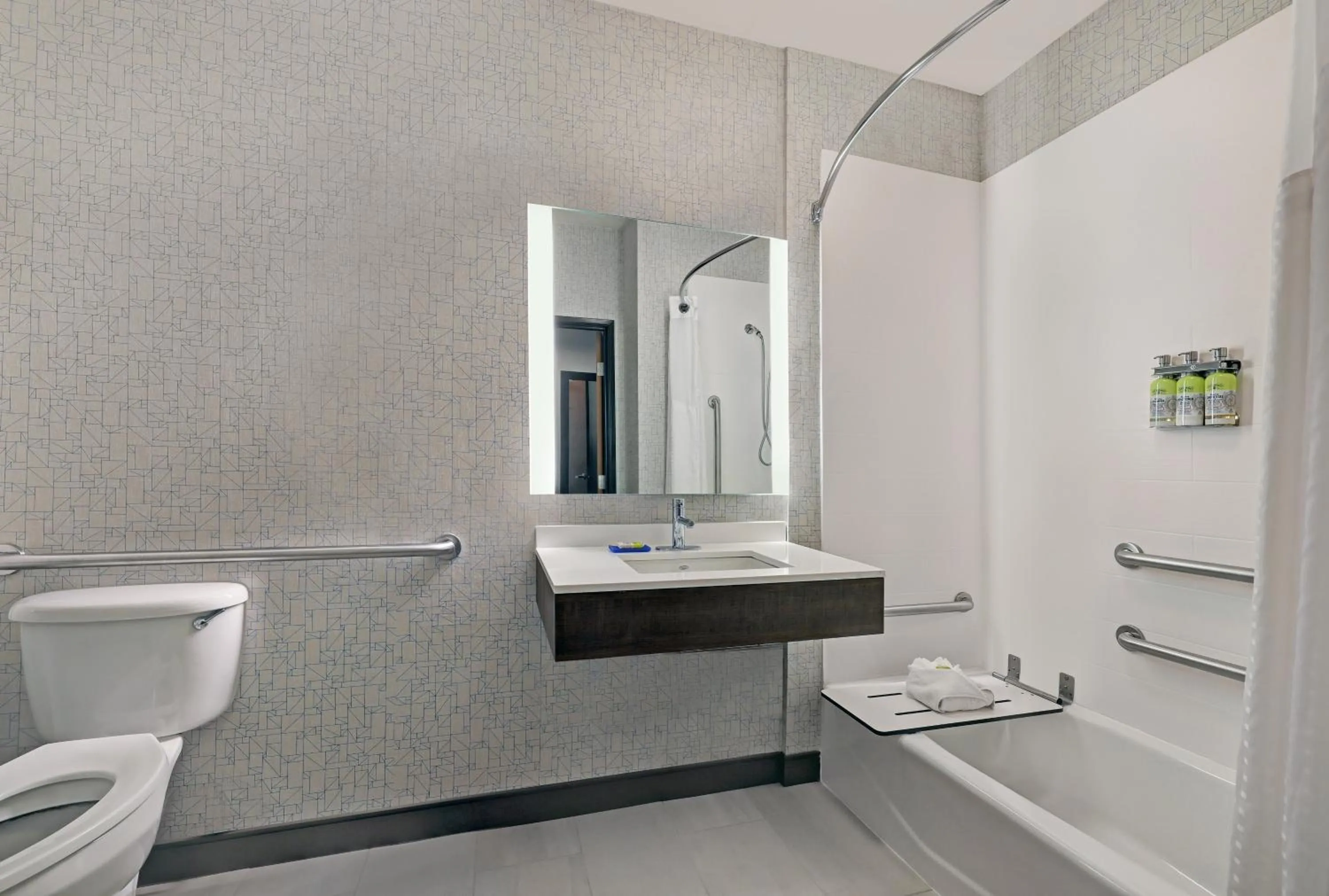 Bathroom in Holiday Inn Express Newport by IHG