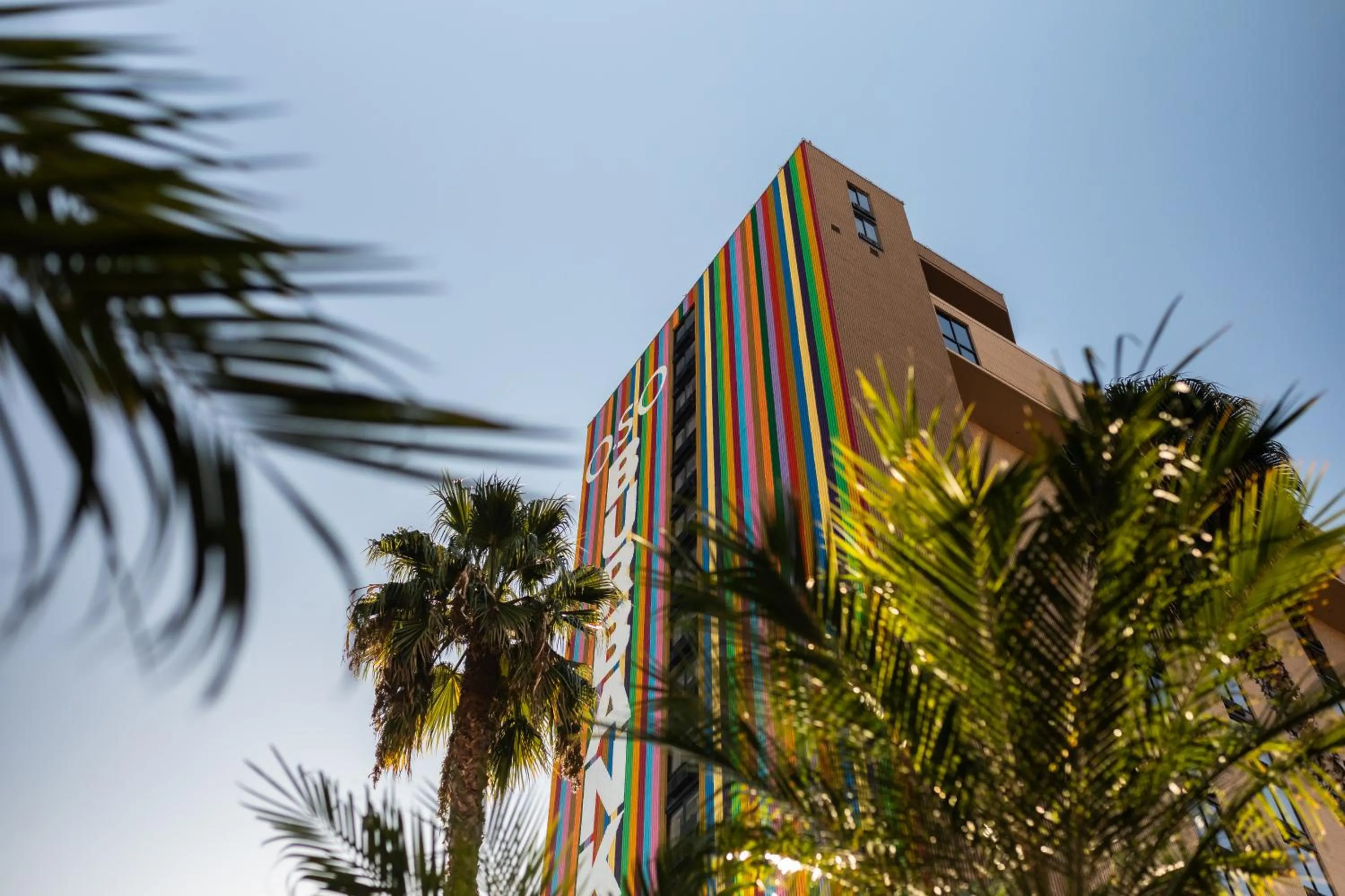 Property building in Hotel Burbank