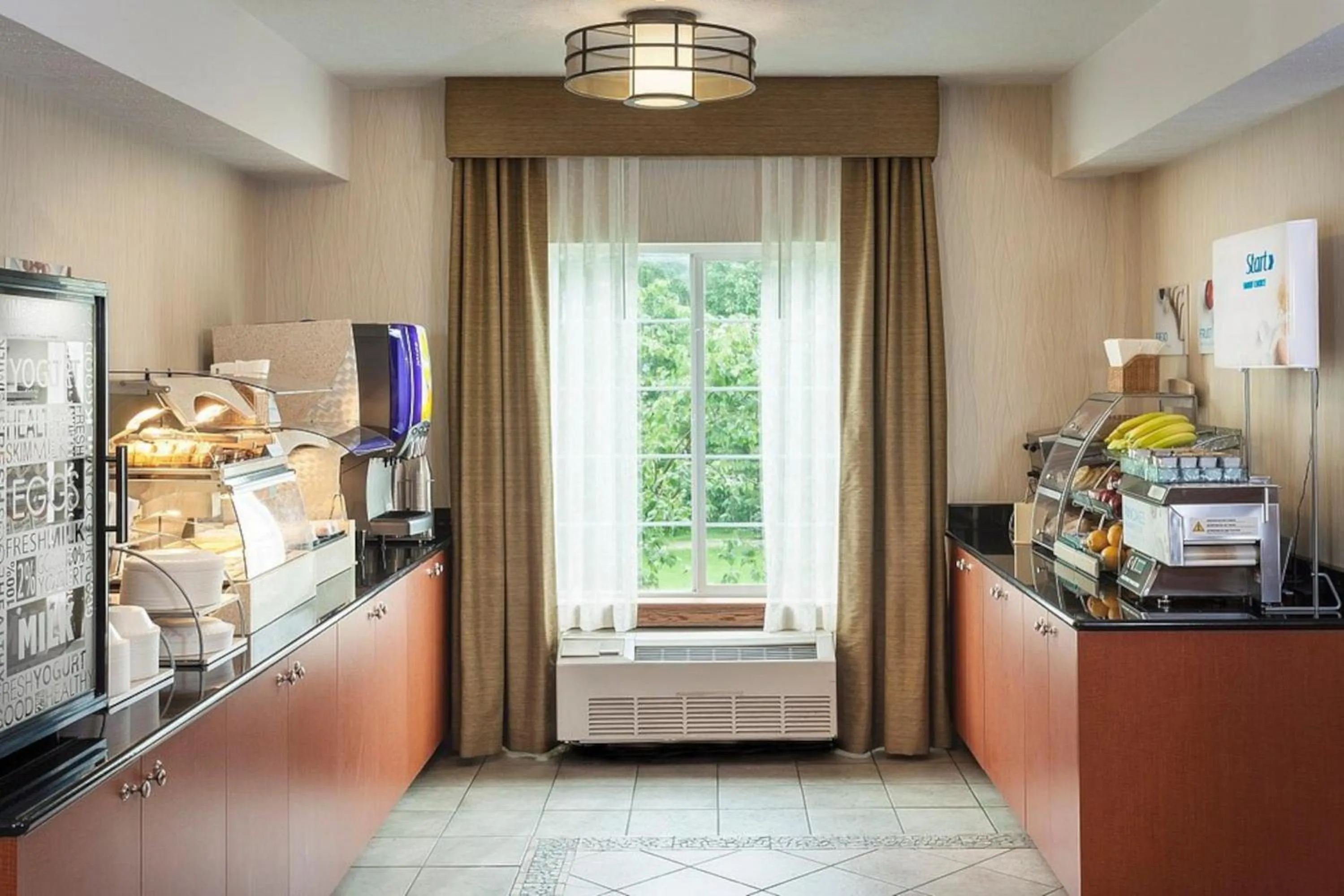 Breakfast in Wyndham Garden Anchorage Airport