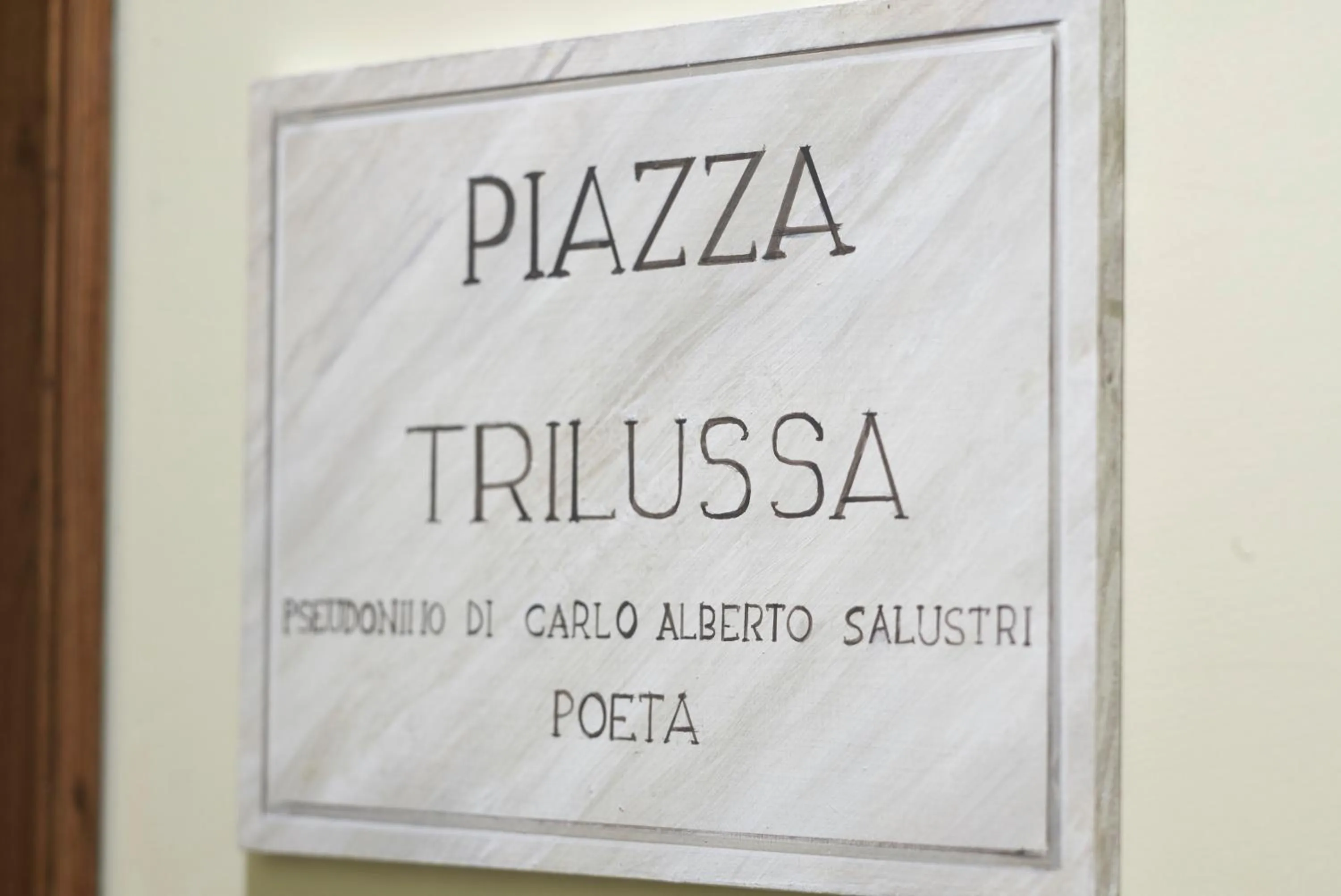 Logo/Certificate/Sign in Domus Corsini