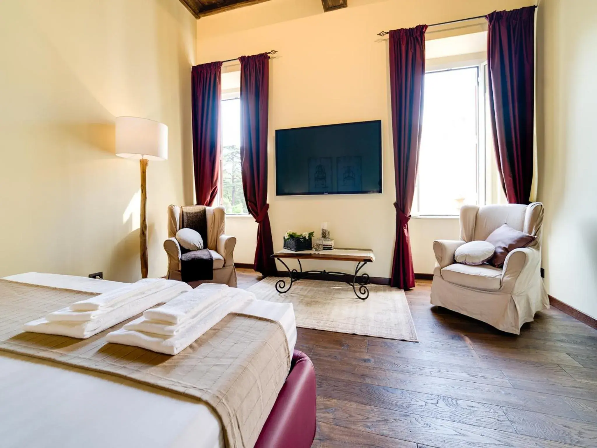 Deluxe Studio - single occupancy in Domus Corsini Deluxe Studio - single occupancy in Domus Corsini