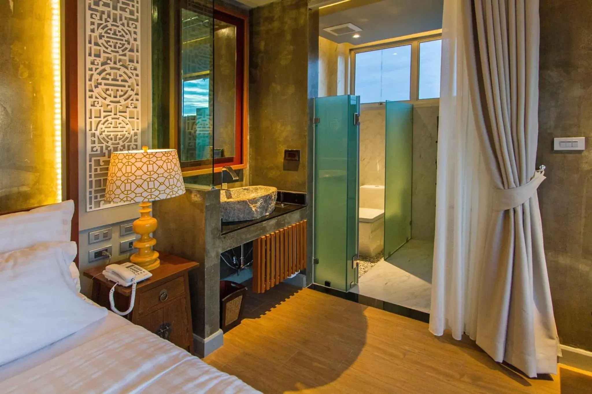 Bed in Kroque Boutique & Bistro Bed in Kroque Boutique & Bistro