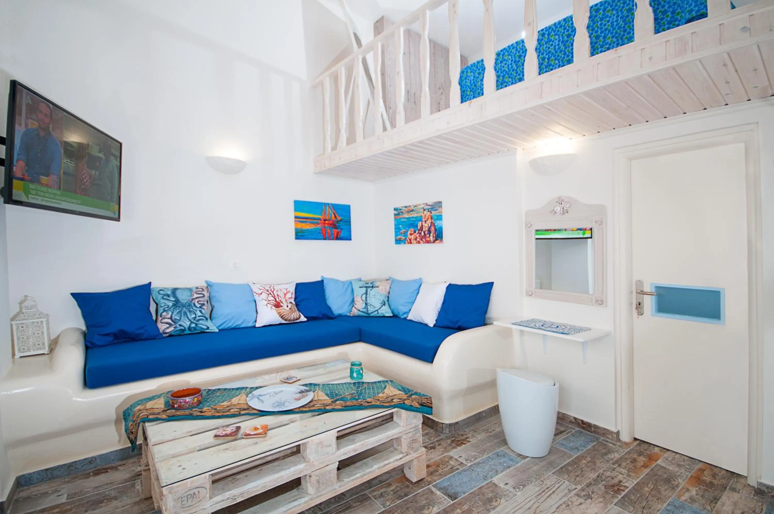 Living room in Blue Dream - Santorini