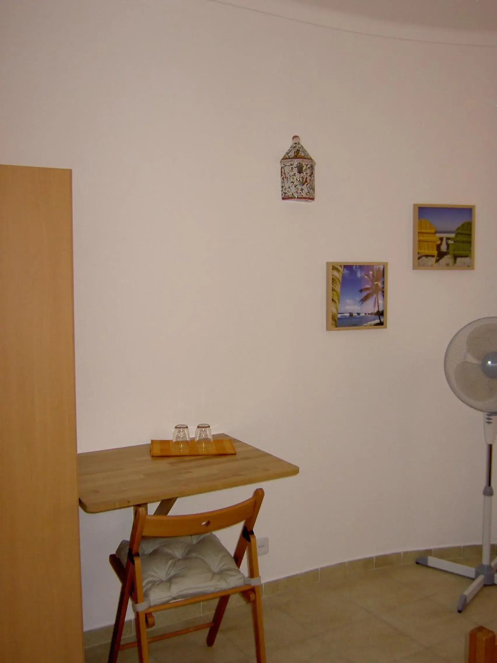 Twin Room with Shower in Quartos Com Boas Vistas Twin Room with Shower in Quartos Com Boas Vistas