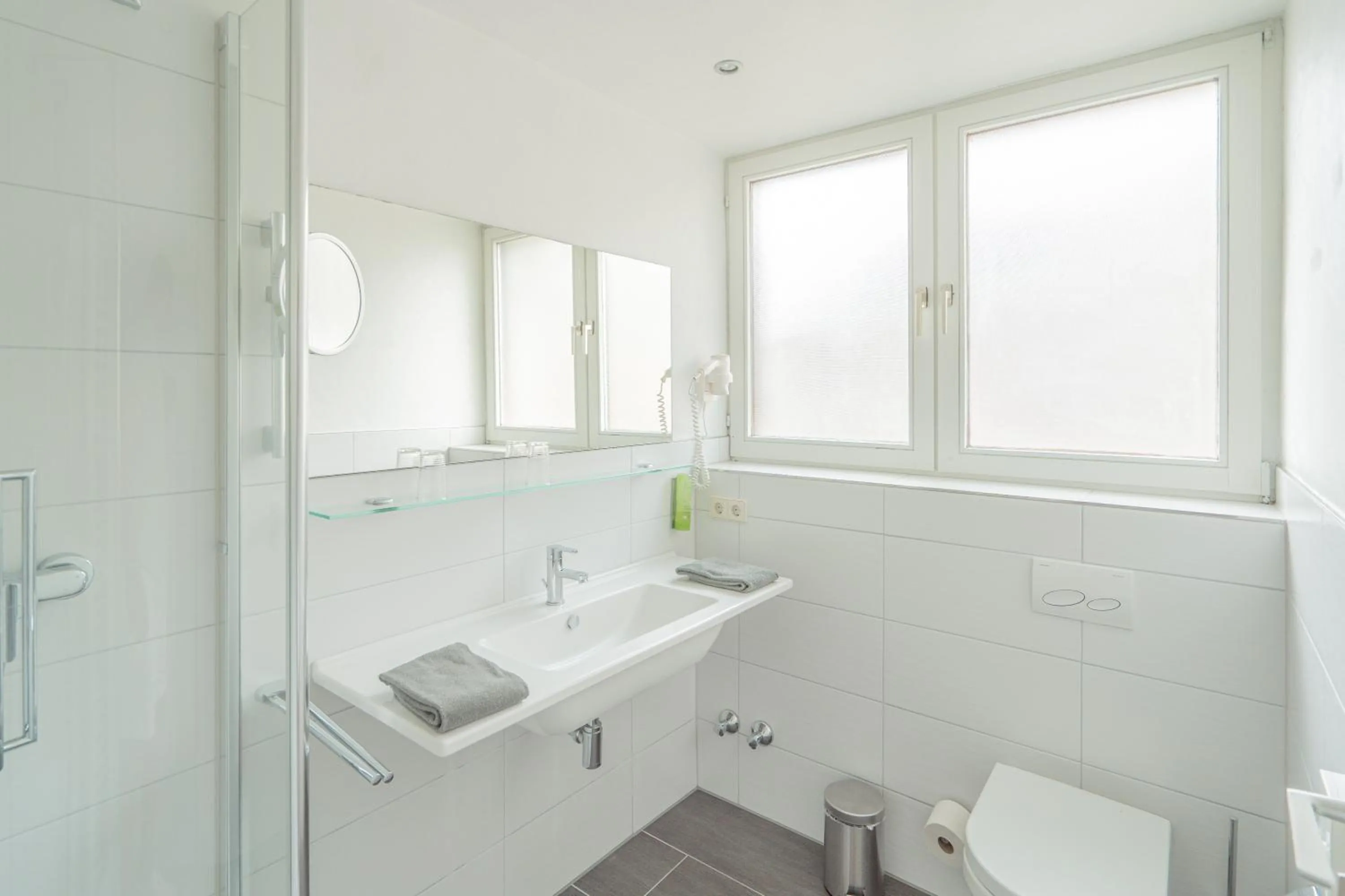 Bathroom in Hotel Restaurant zur Sonne St. Peter