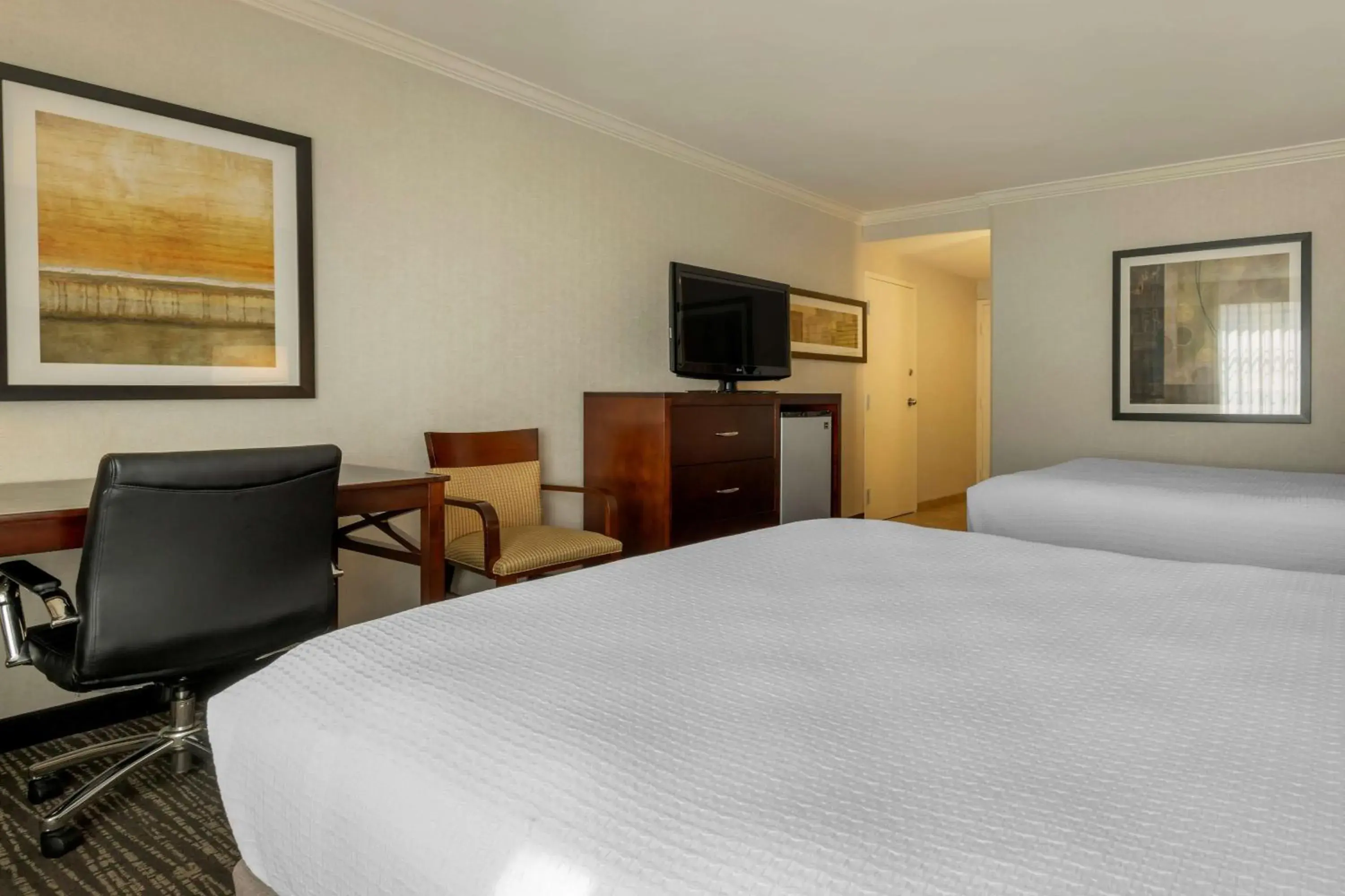 Bedroom, Bed in Best Western Plus Carriage Inn Bedroom, Bed in Best Western Plus Carriage Inn