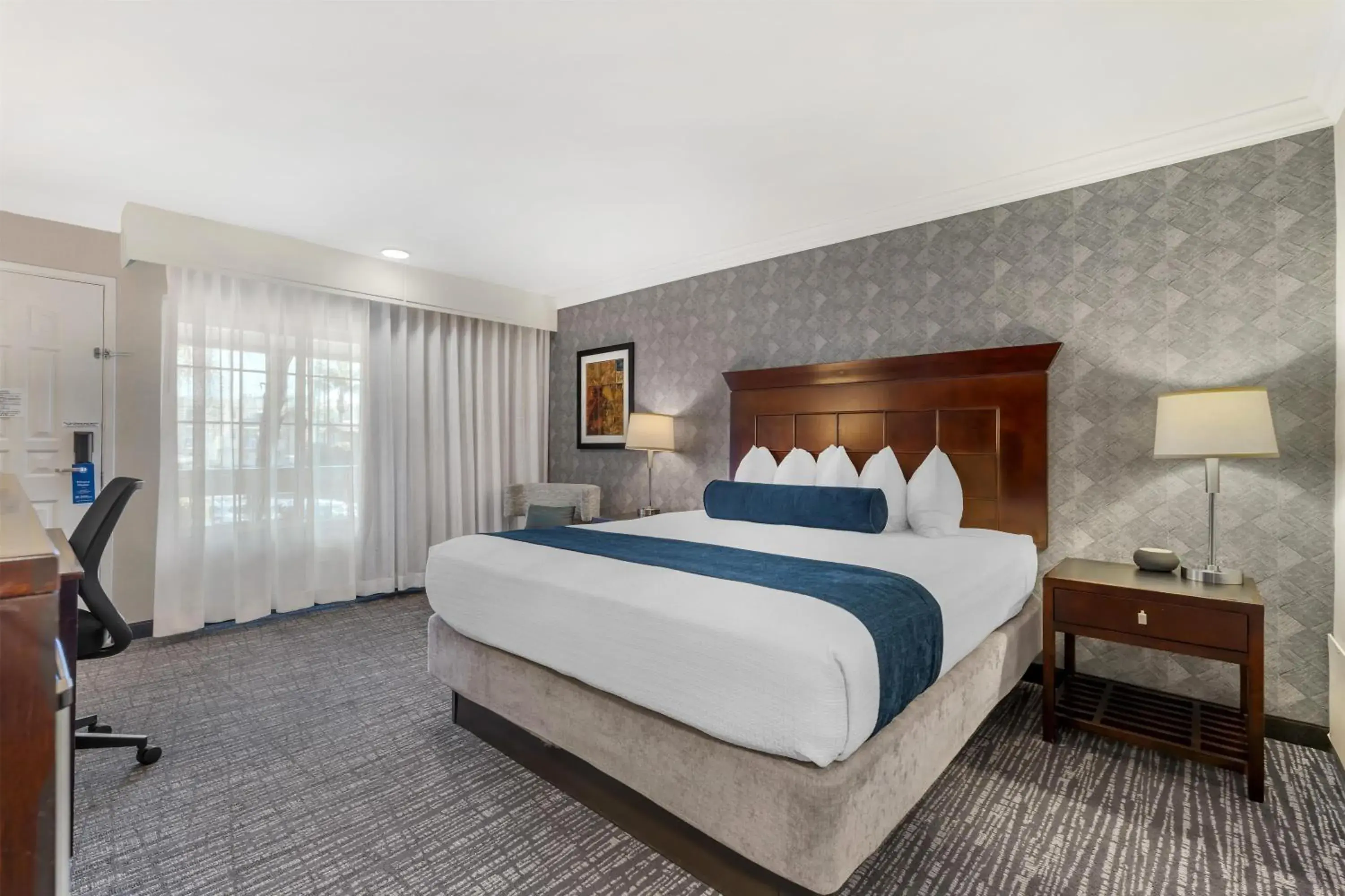 Bedroom, Bed in Best Western Plus Carriage Inn Bedroom, Bed in Best Western Plus Carriage Inn