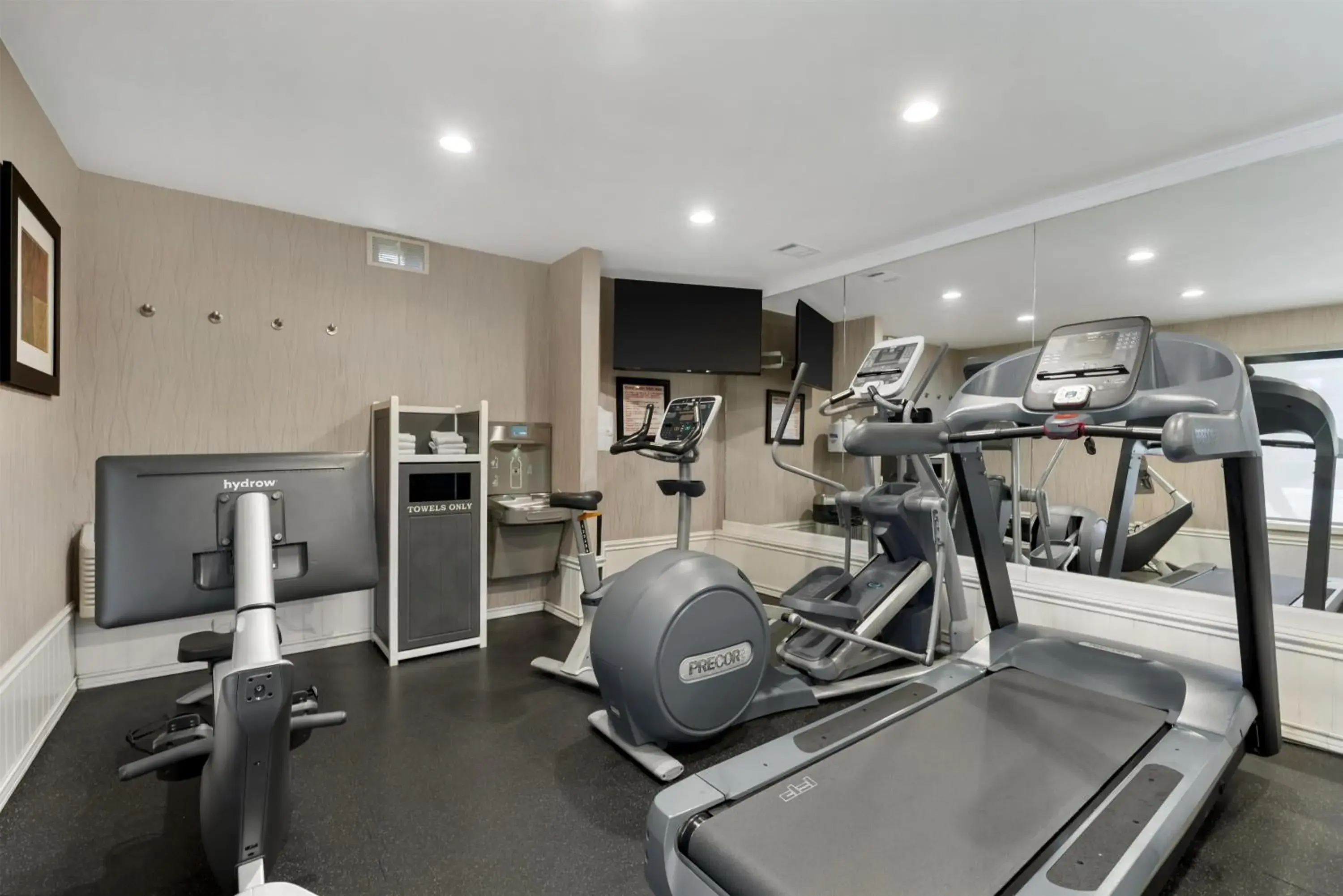 Fitness centre/facilities in Best Western Plus Carriage Inn Fitness centre/facilities in Best Western Plus Carriage Inn