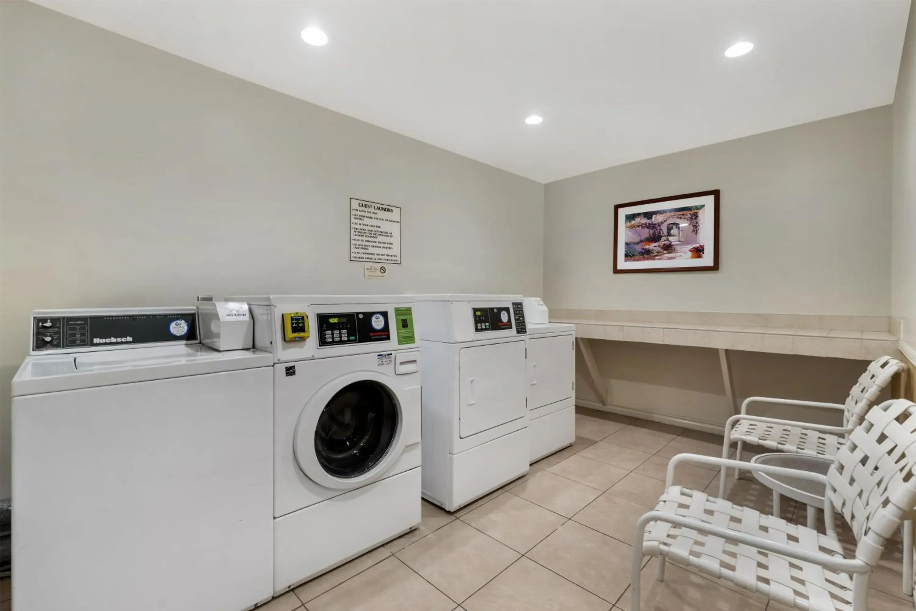 Property building in Best Western Plus Carriage Inn Property building in Best Western Plus Carriage Inn