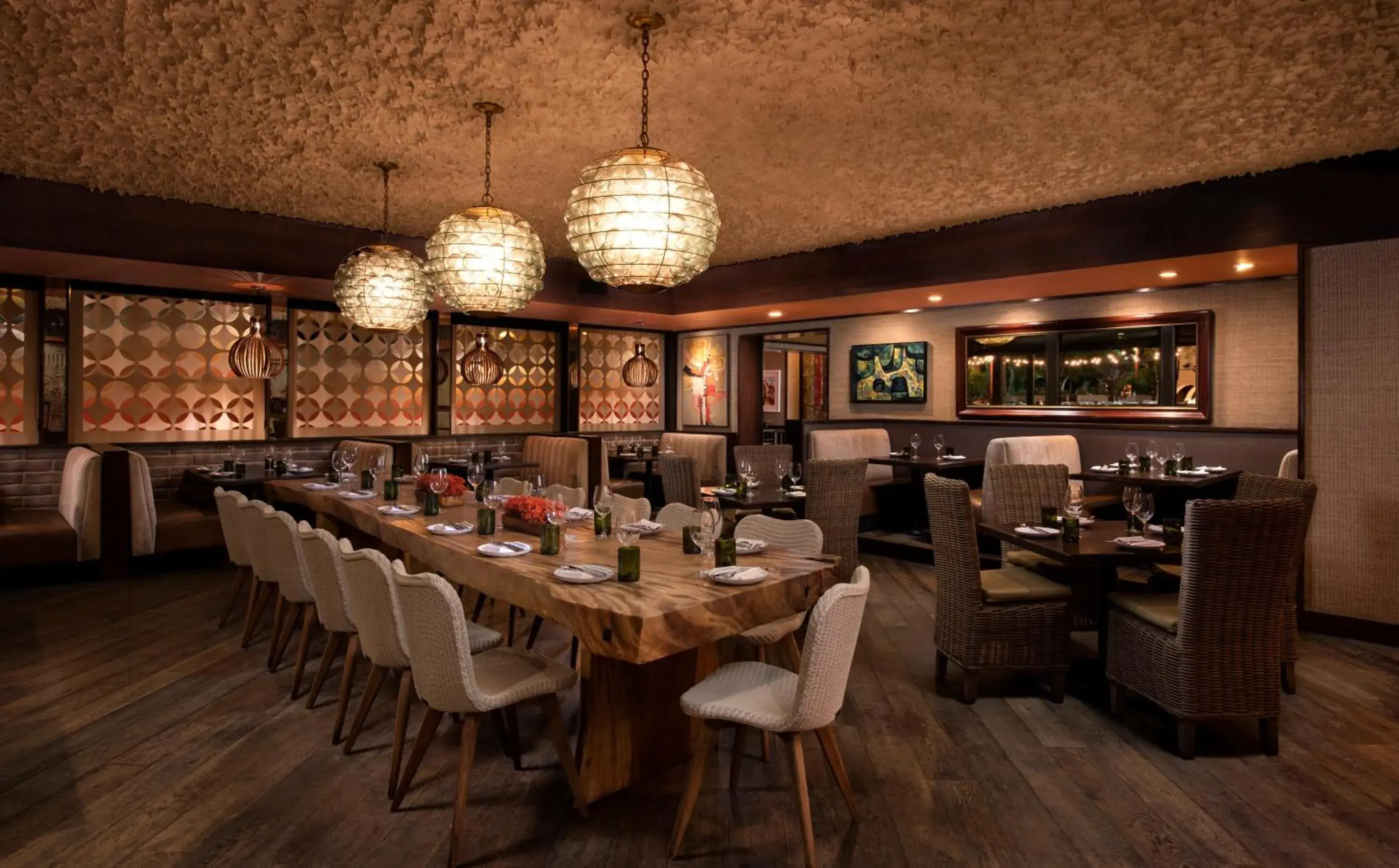 Restaurant/places to eat in The Garland Restaurant/places to eat in The Garland