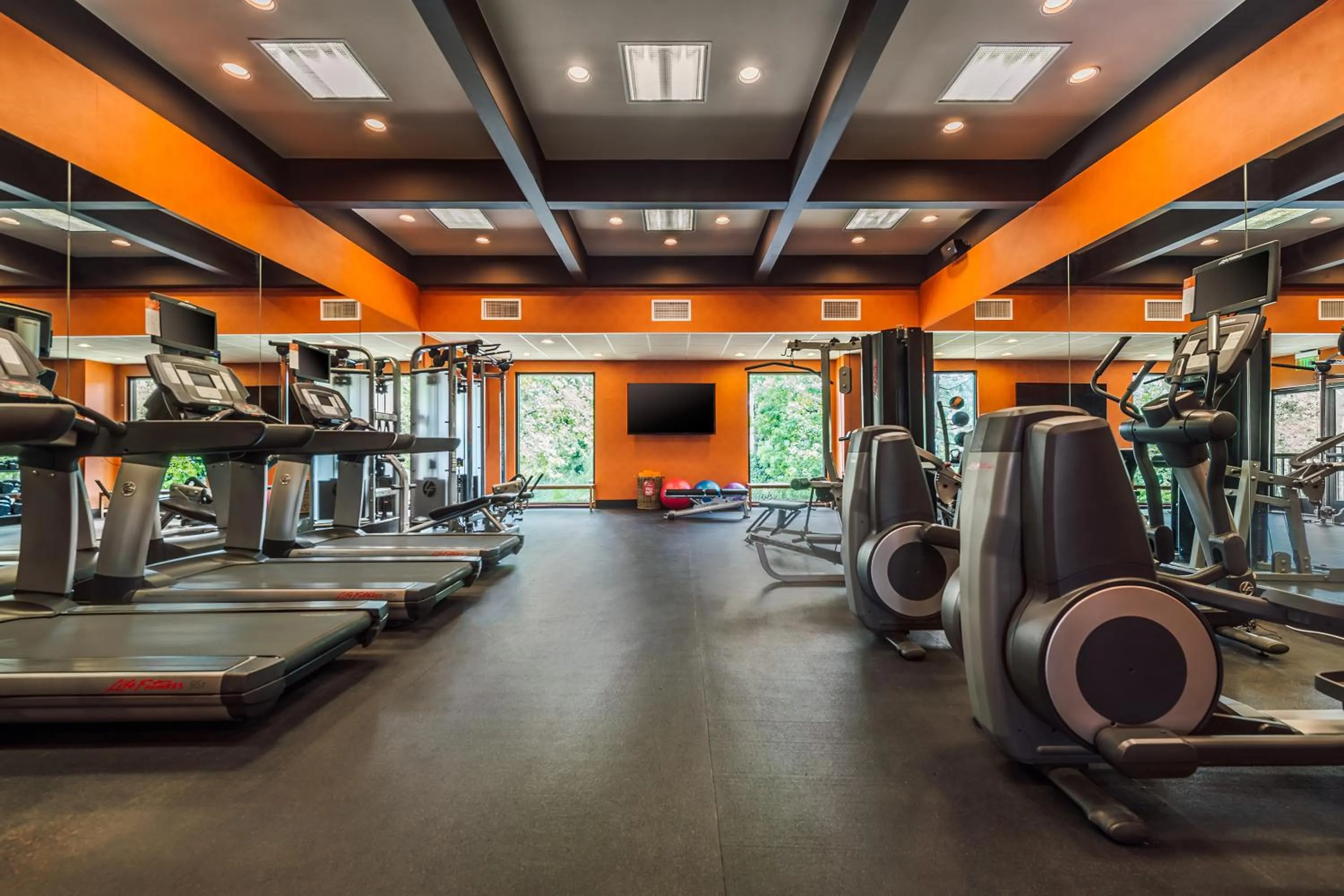 Fitness centre/facilities in The Garland