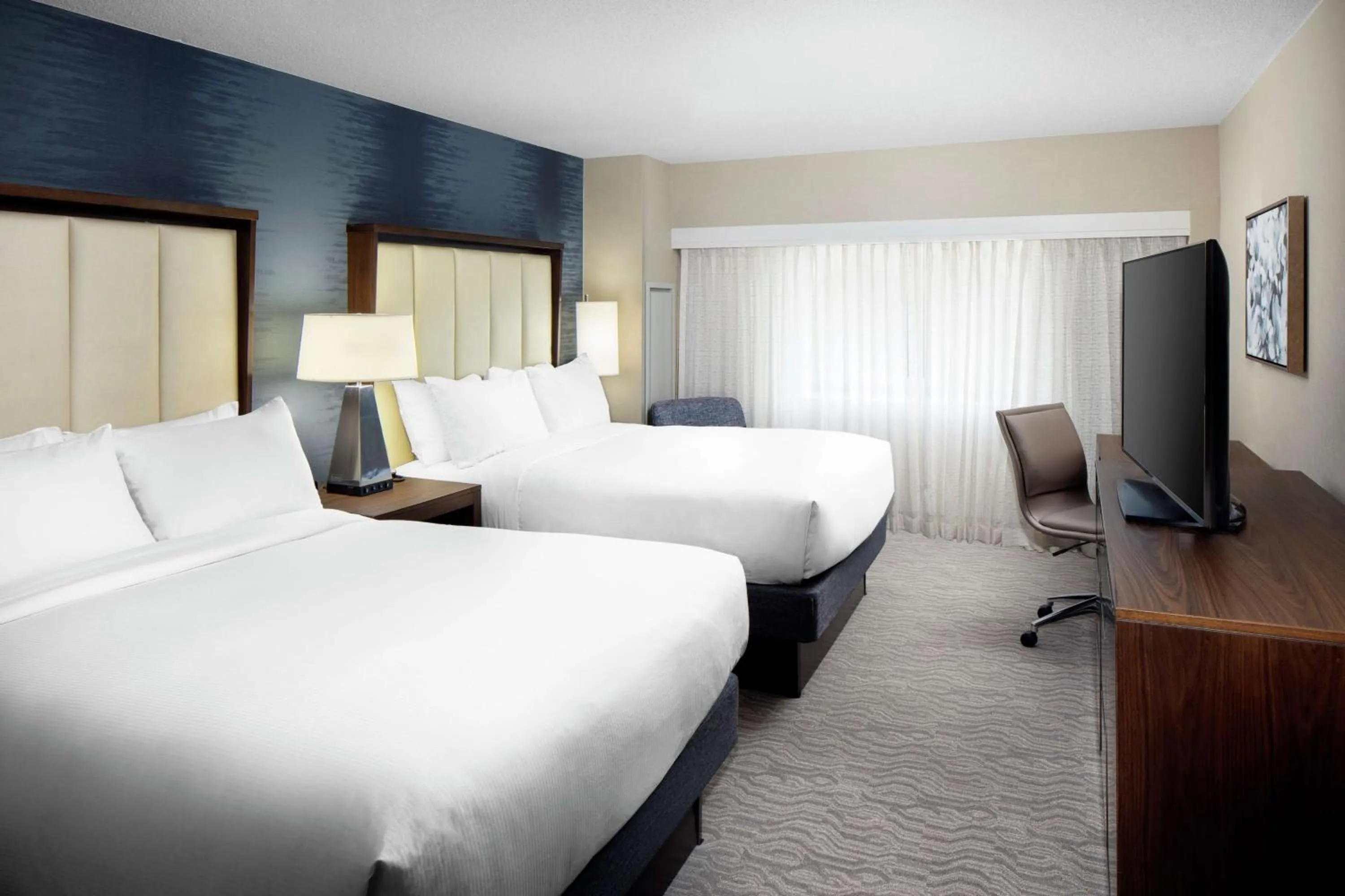 Bed in DoubleTree by Hilton Nashua