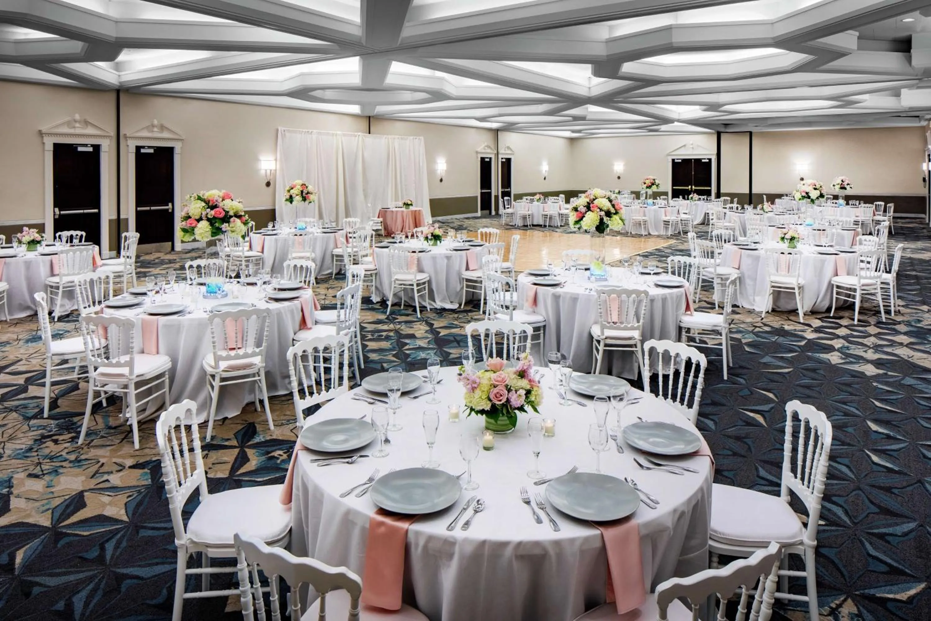 Meeting/conference room in DoubleTree by Hilton Nashua