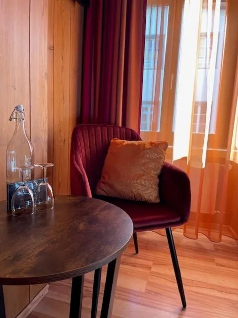 CURUNA Pensiun-Frühstückspension