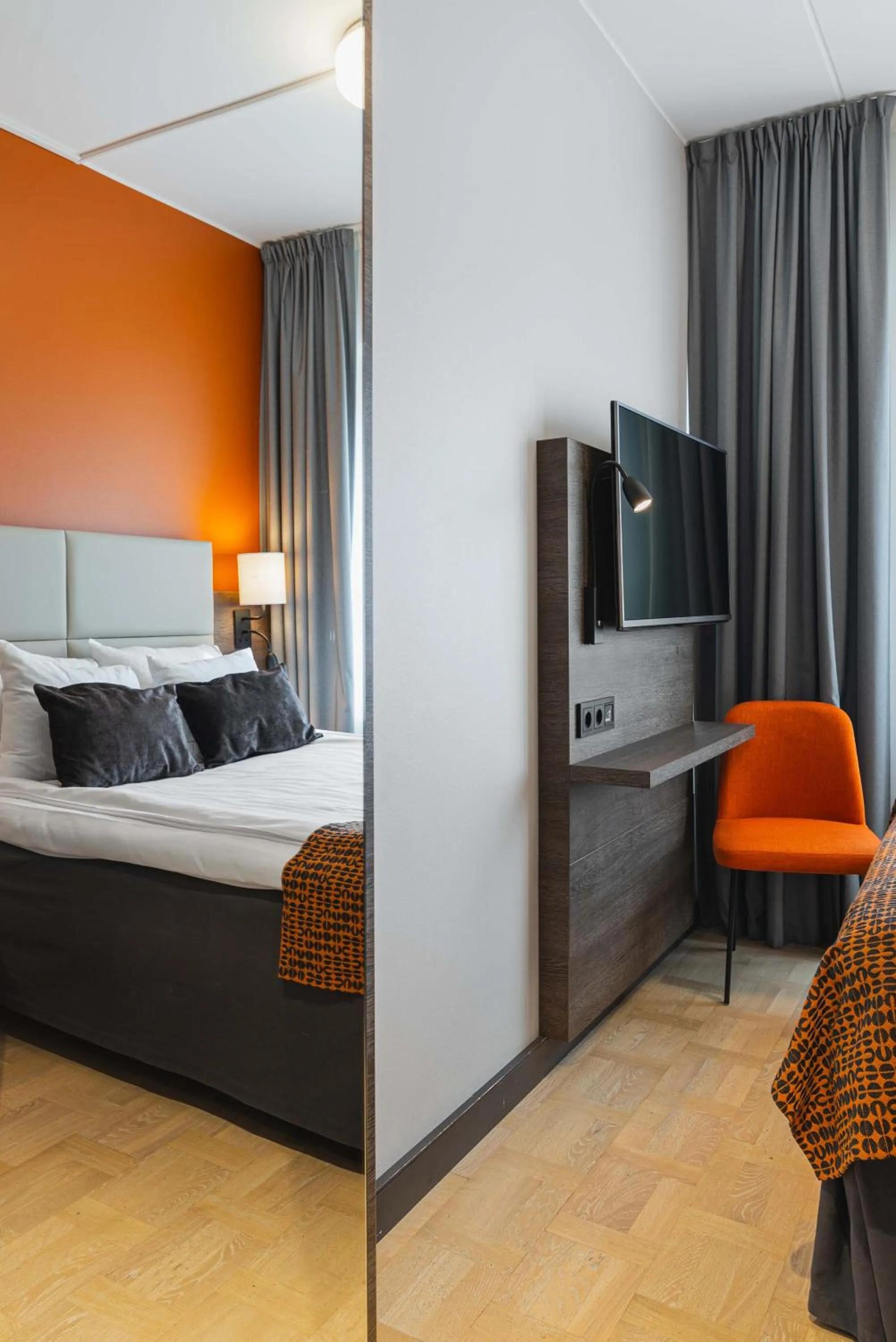 Photo of the whole room, Bed in Quality Hotel Winn Haninge