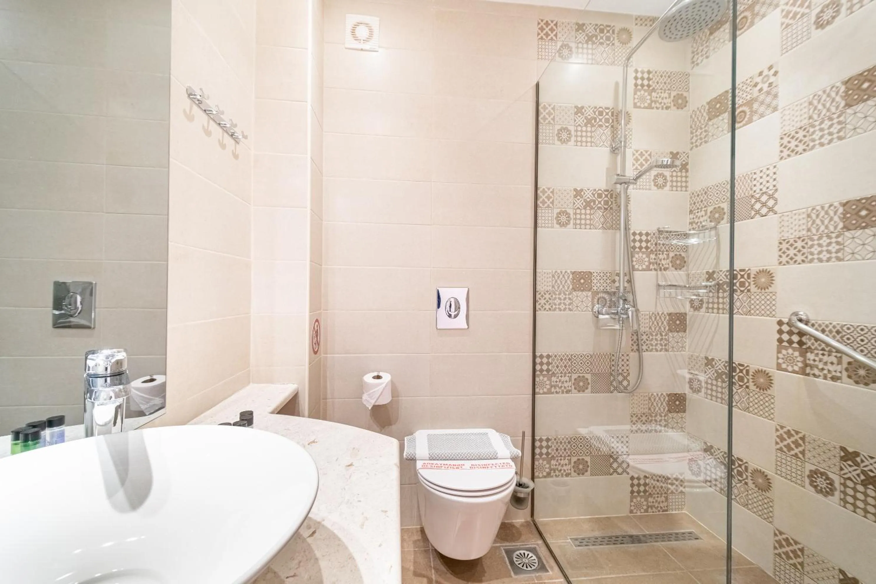 Shower in Lido Paradise Apartments Corfu