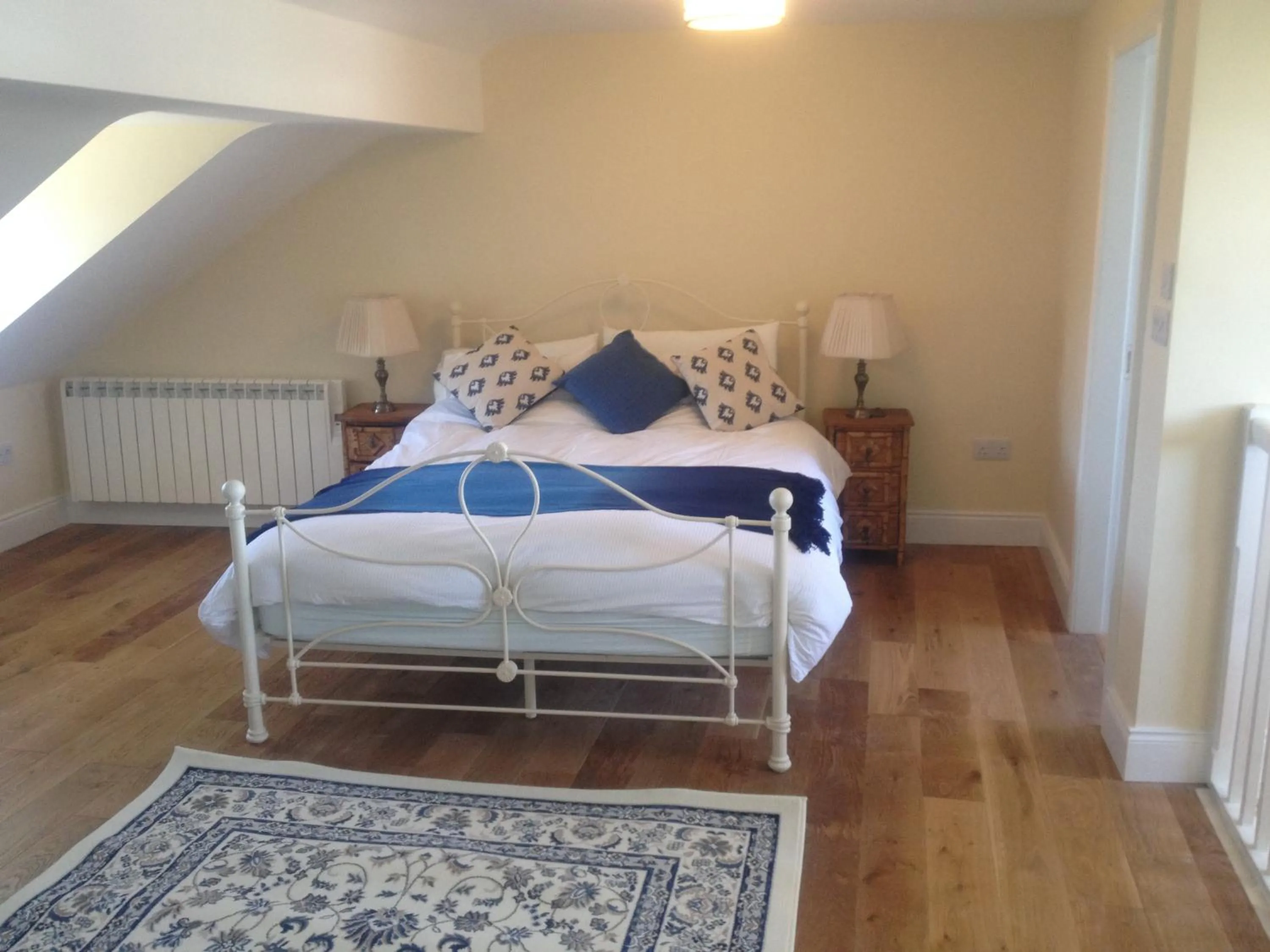 Bedroom, Bed in 5 bedroom Town House