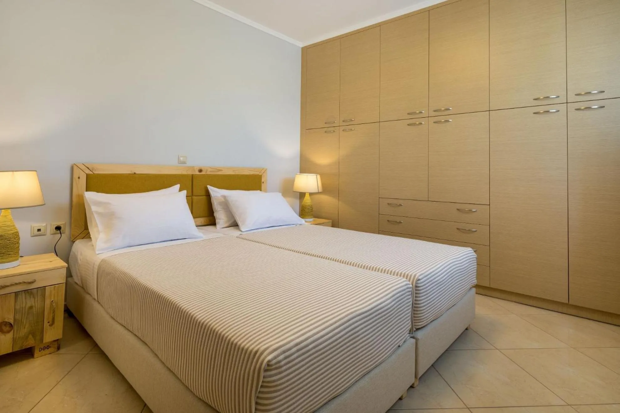 Bed in Villa Dimokratia