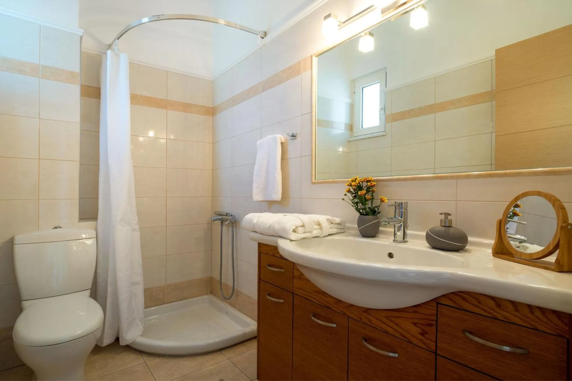 Bathroom in Villa Dimokratia
