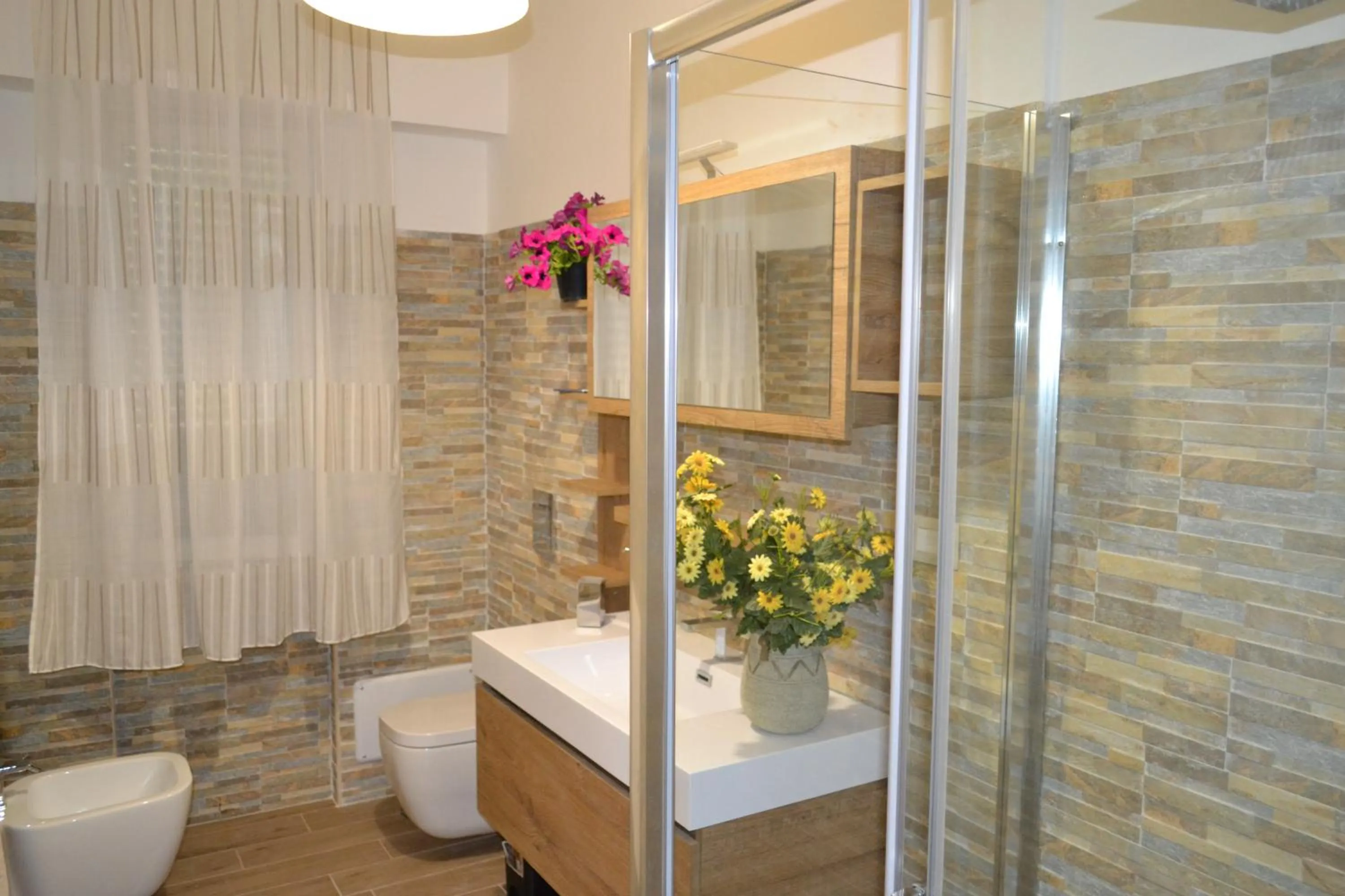 Bathroom in B&B LINEABLU