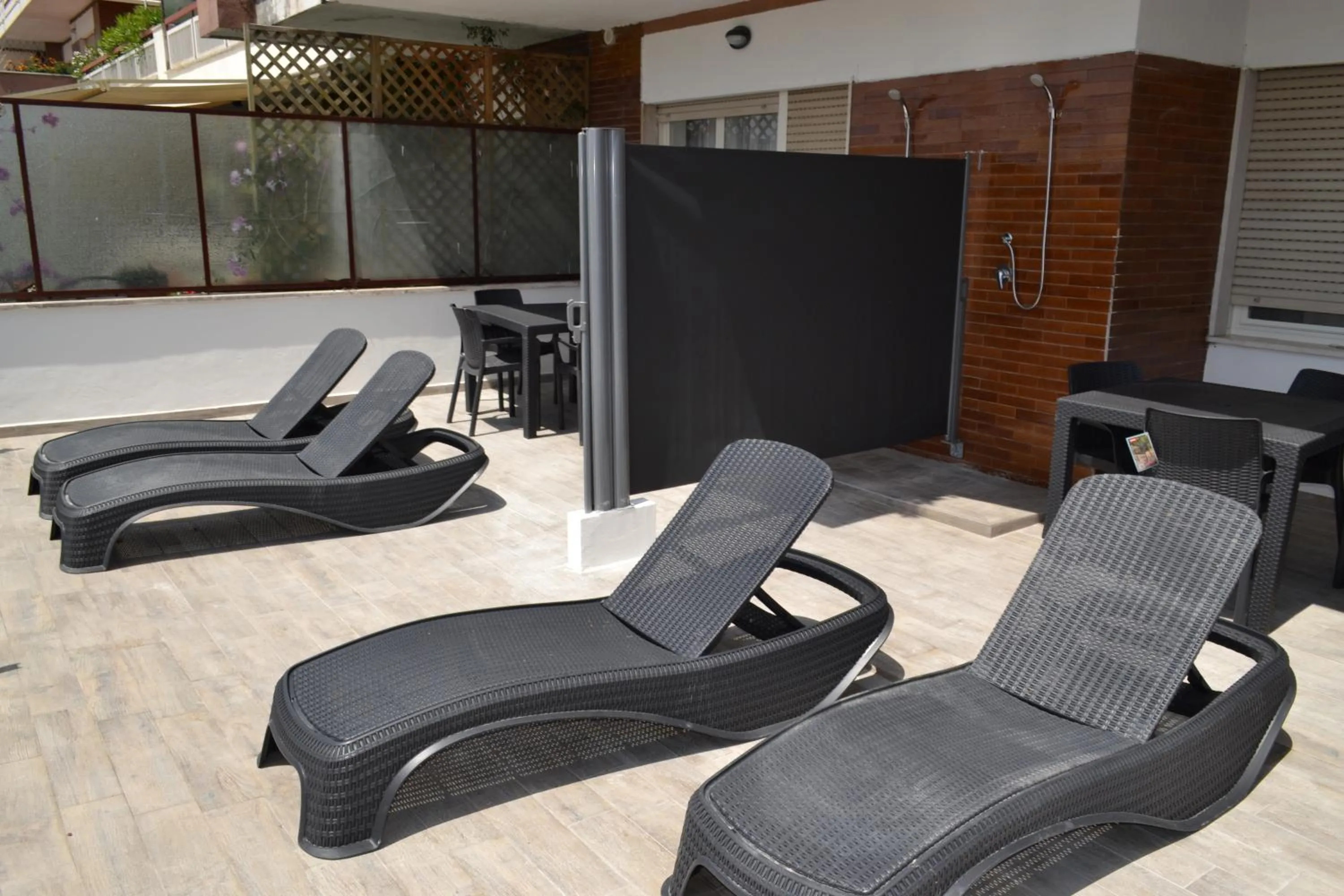 Patio in B&B LINEABLU