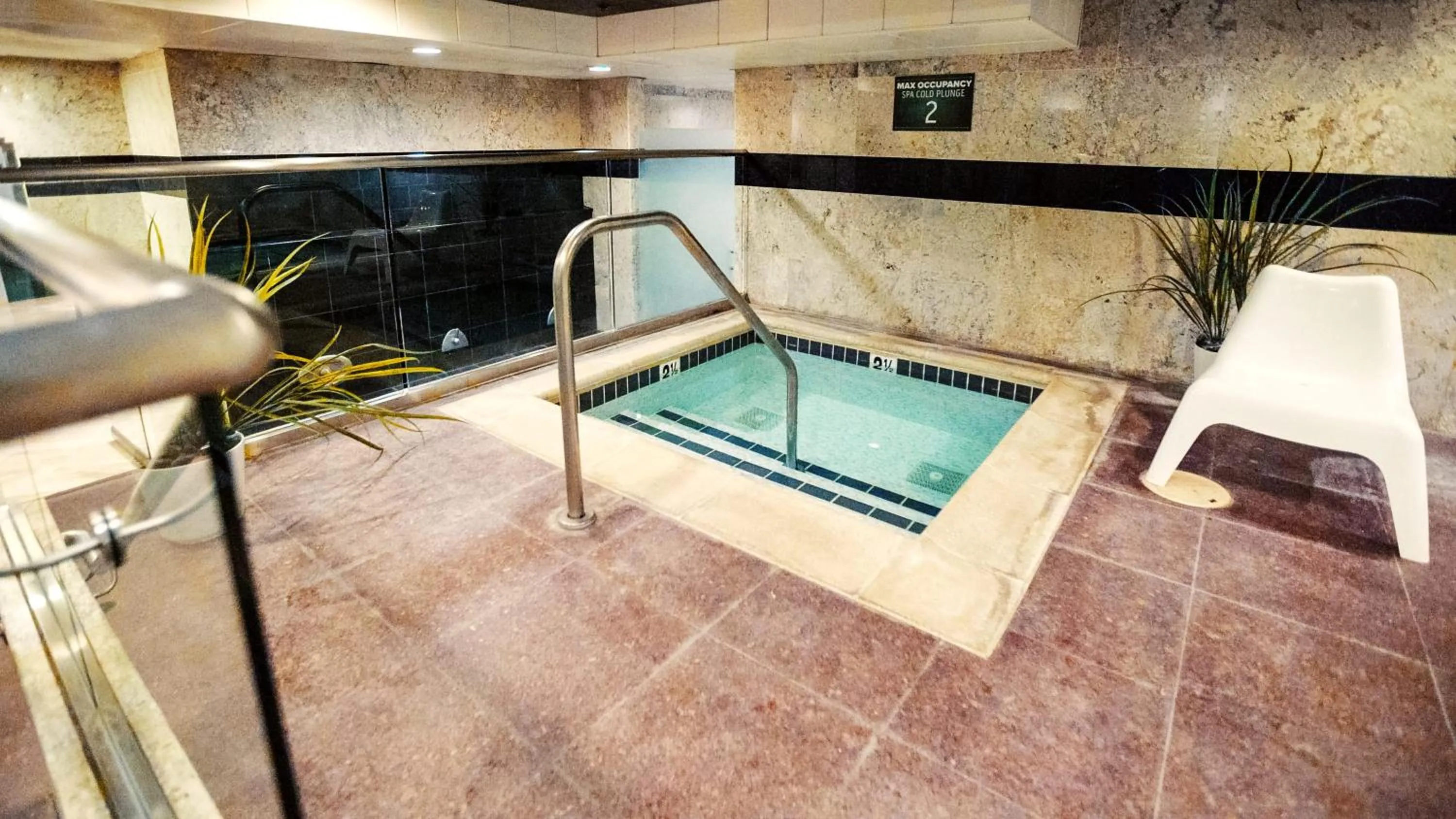 Hot Tub in The Commerce Casino & Hotel