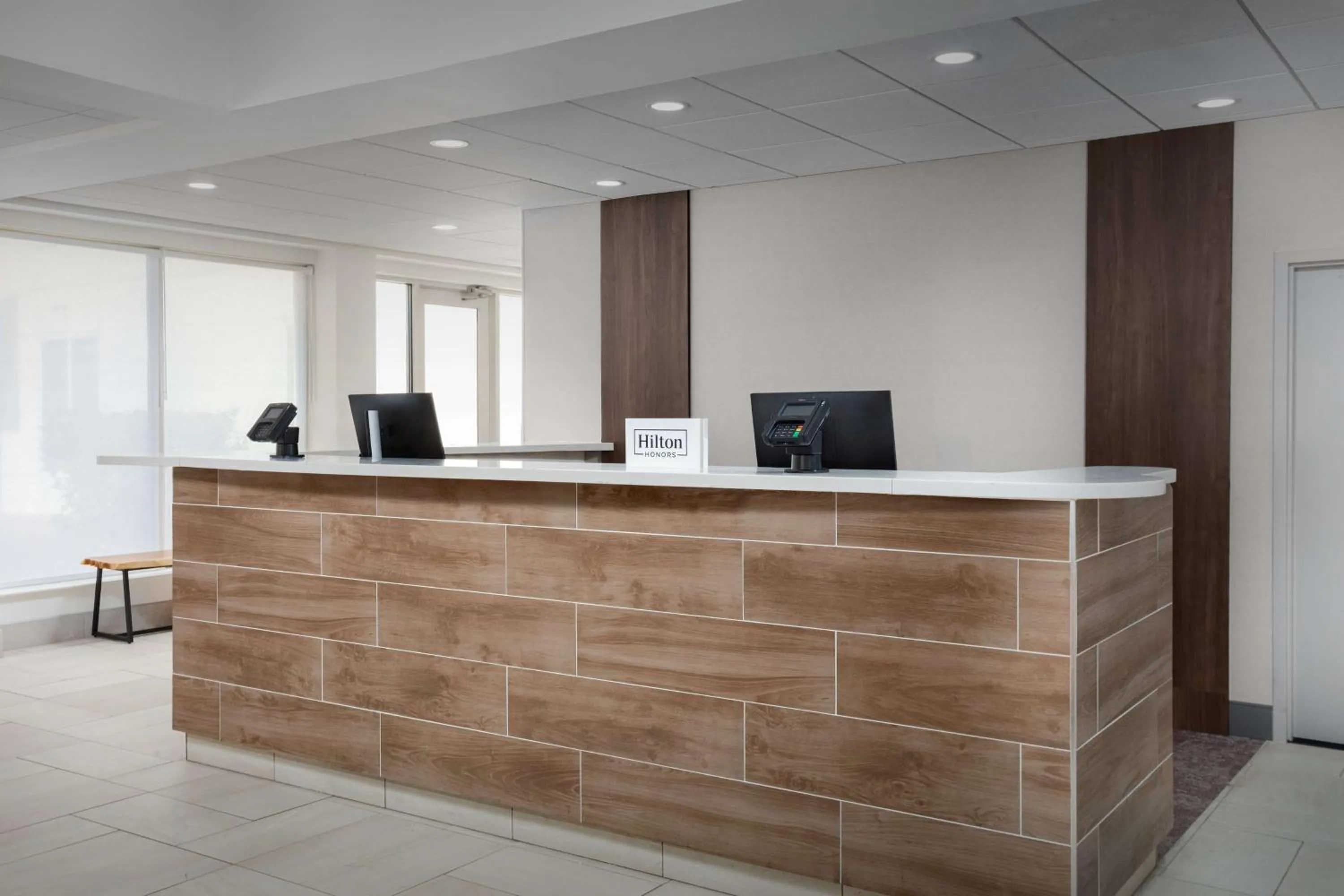 Lobby or reception in Hilton Garden Inn Tuscaloosa