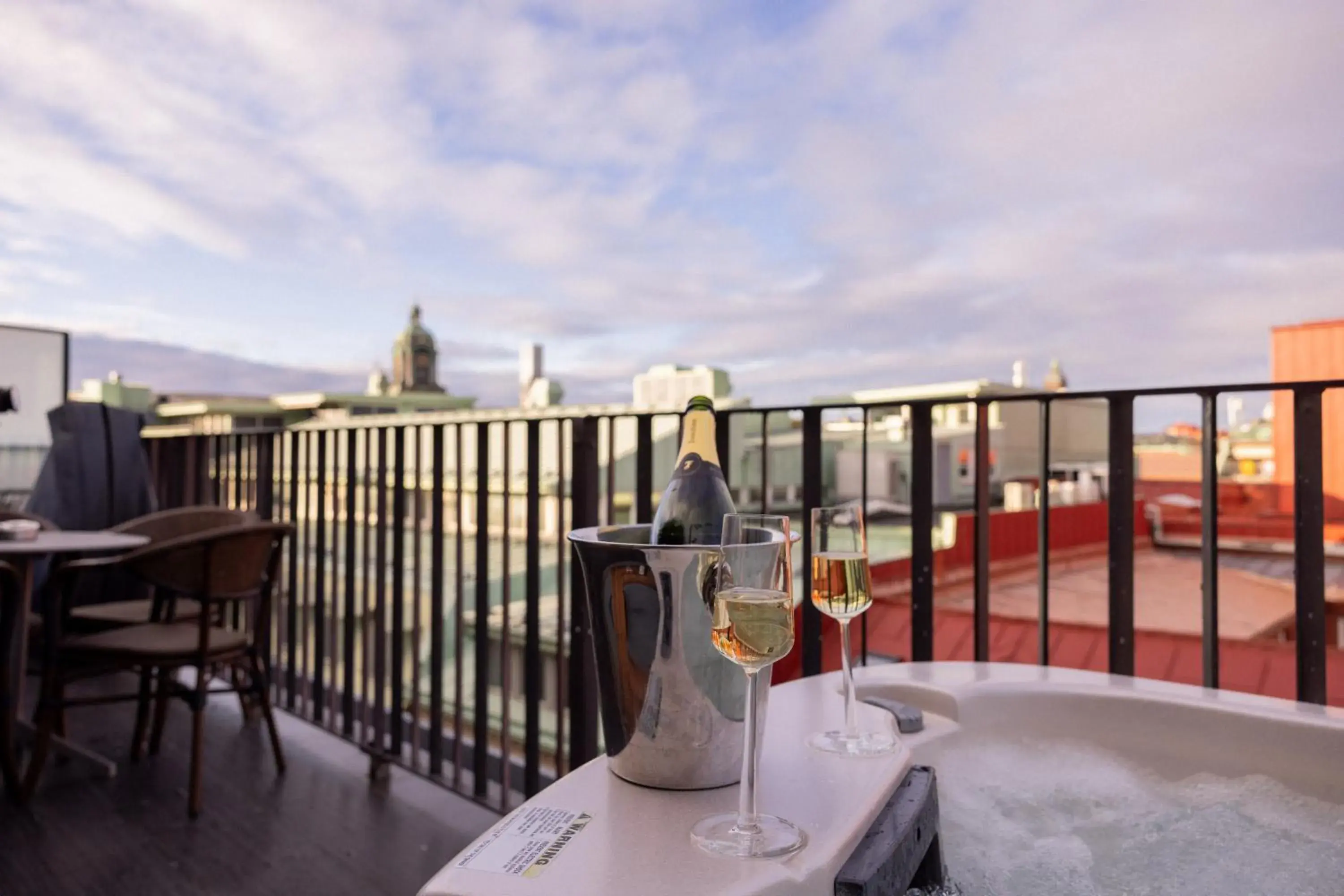 Pool view in Avalon Hotel Pool view in Avalon Hotel