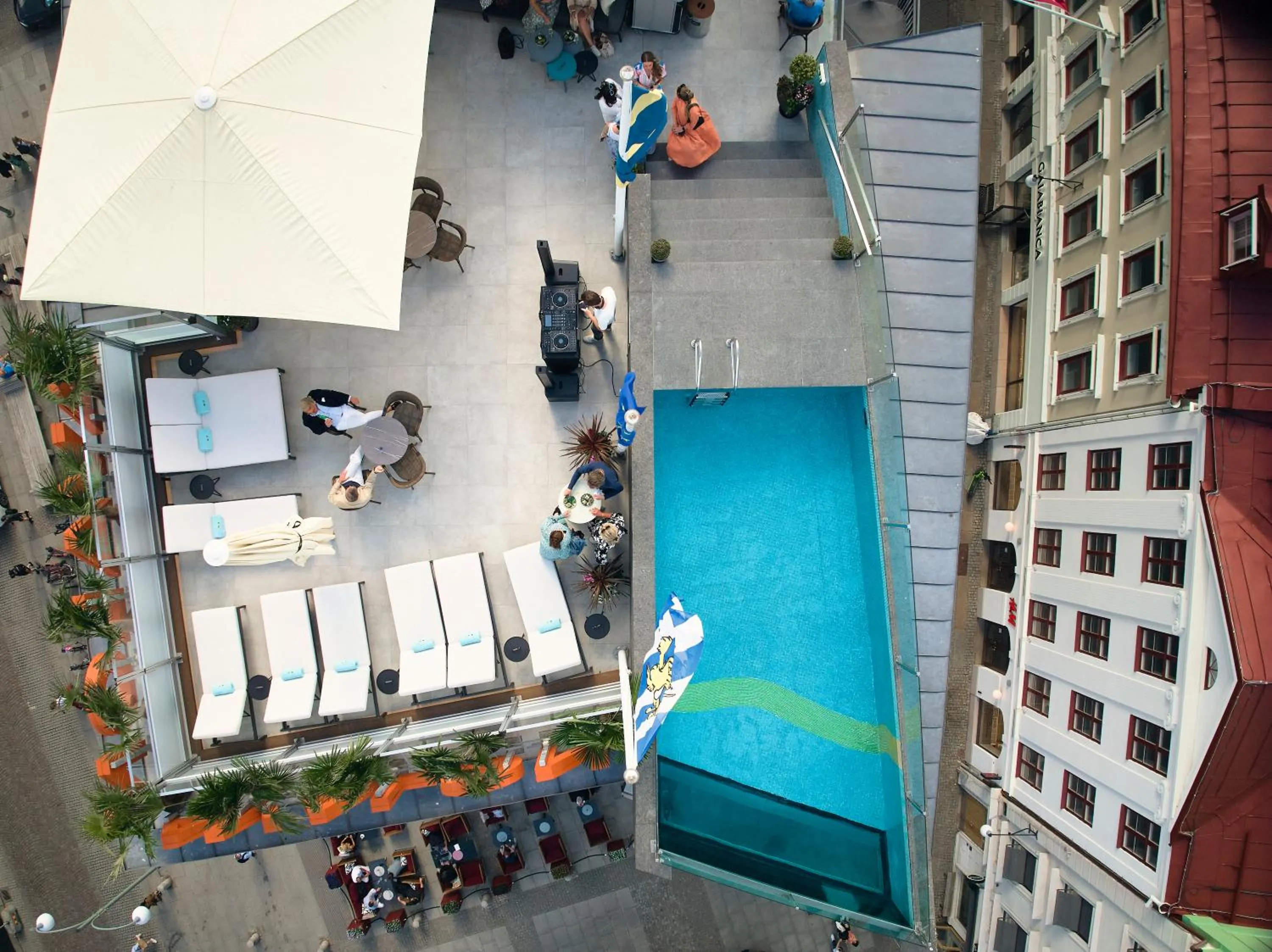 Property building in Avalon Hotel