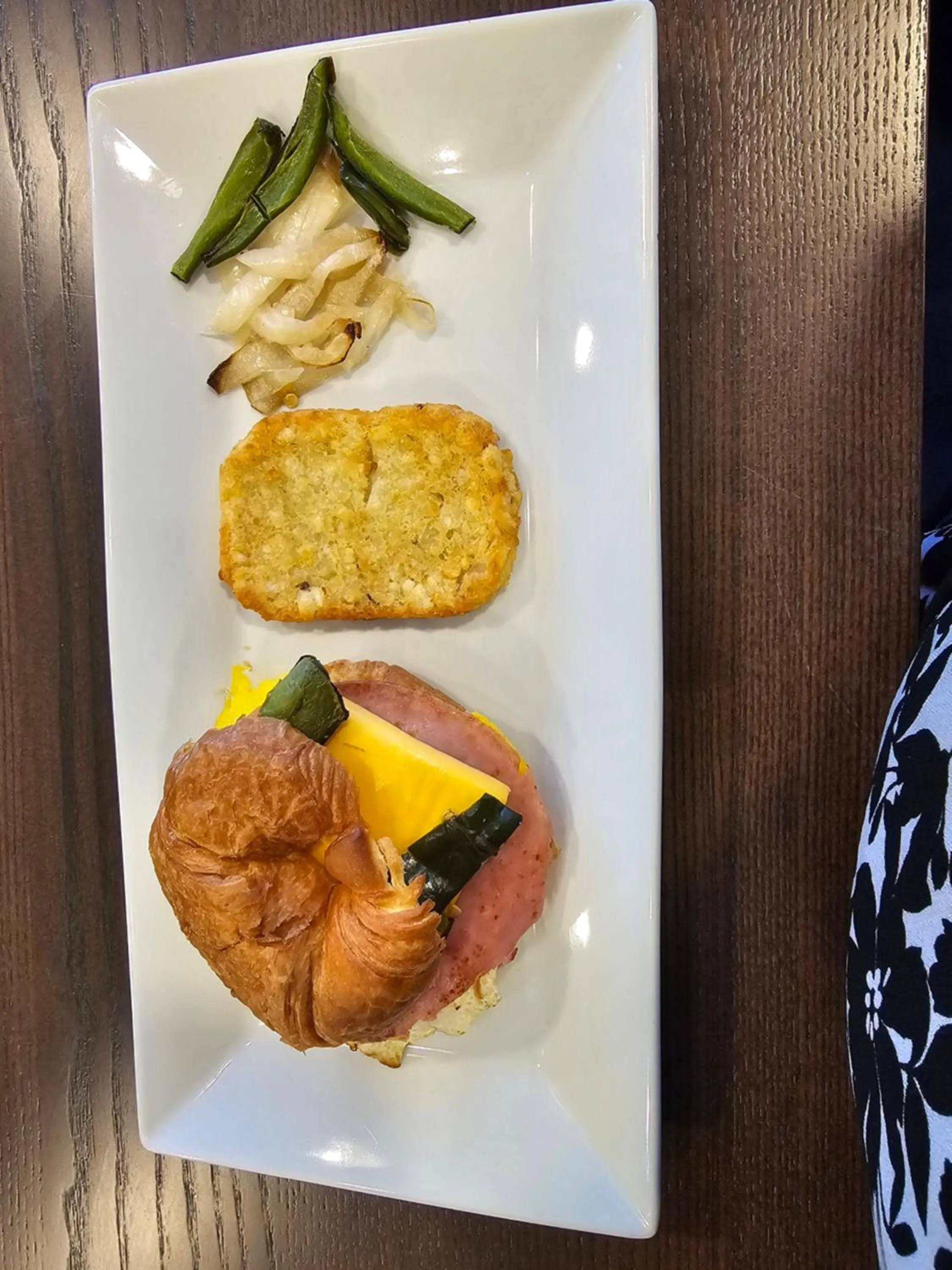 Food in Hotel Westport Kansas City, Tapestry Collection by Hilton