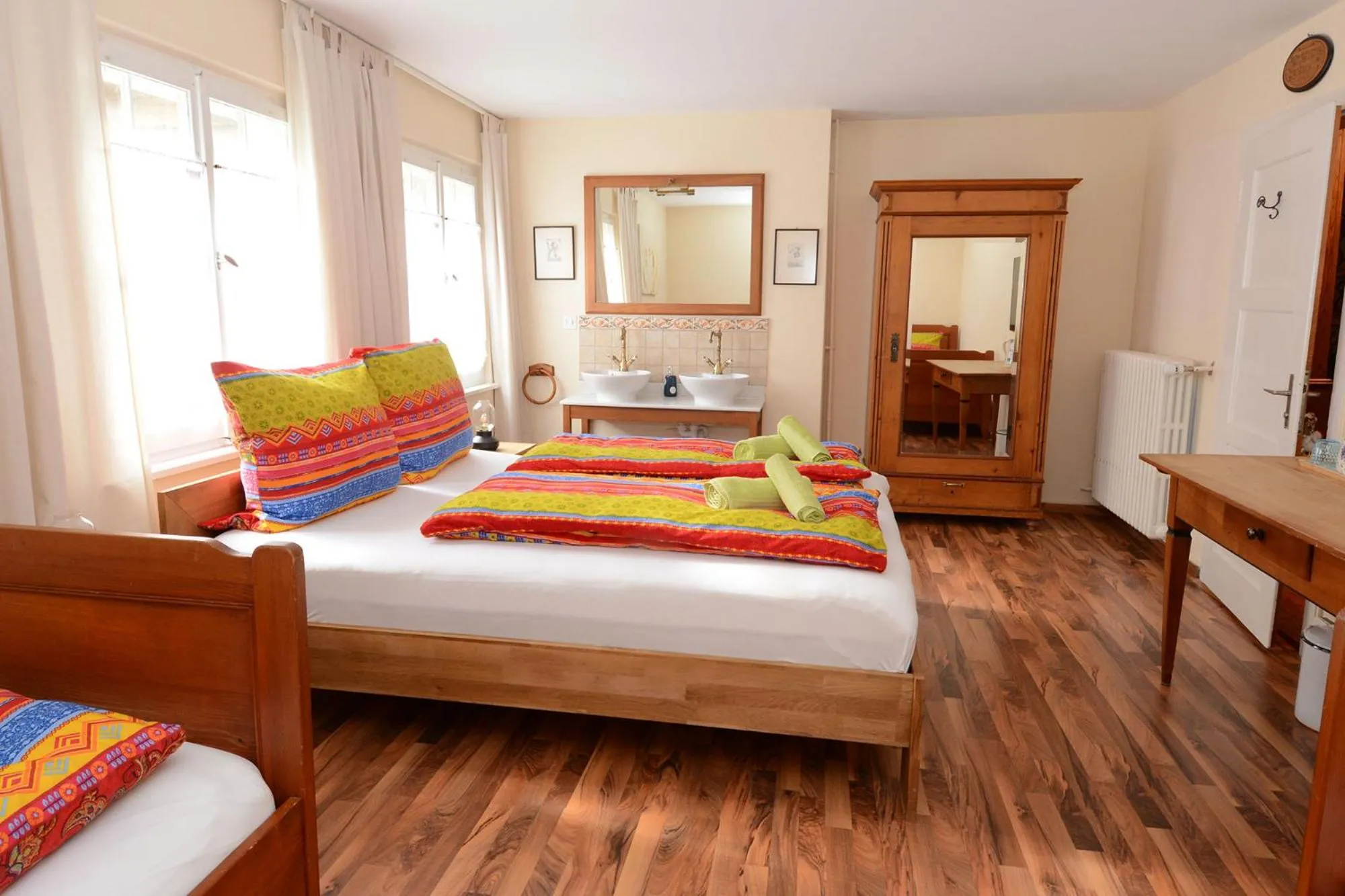 Photo of the whole room, Bed in Ustria Crusch Alva