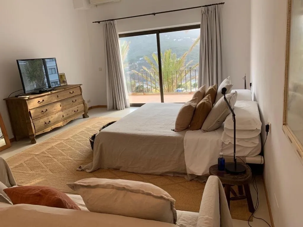 Bed in BYPILLOW Cap Sa Sal