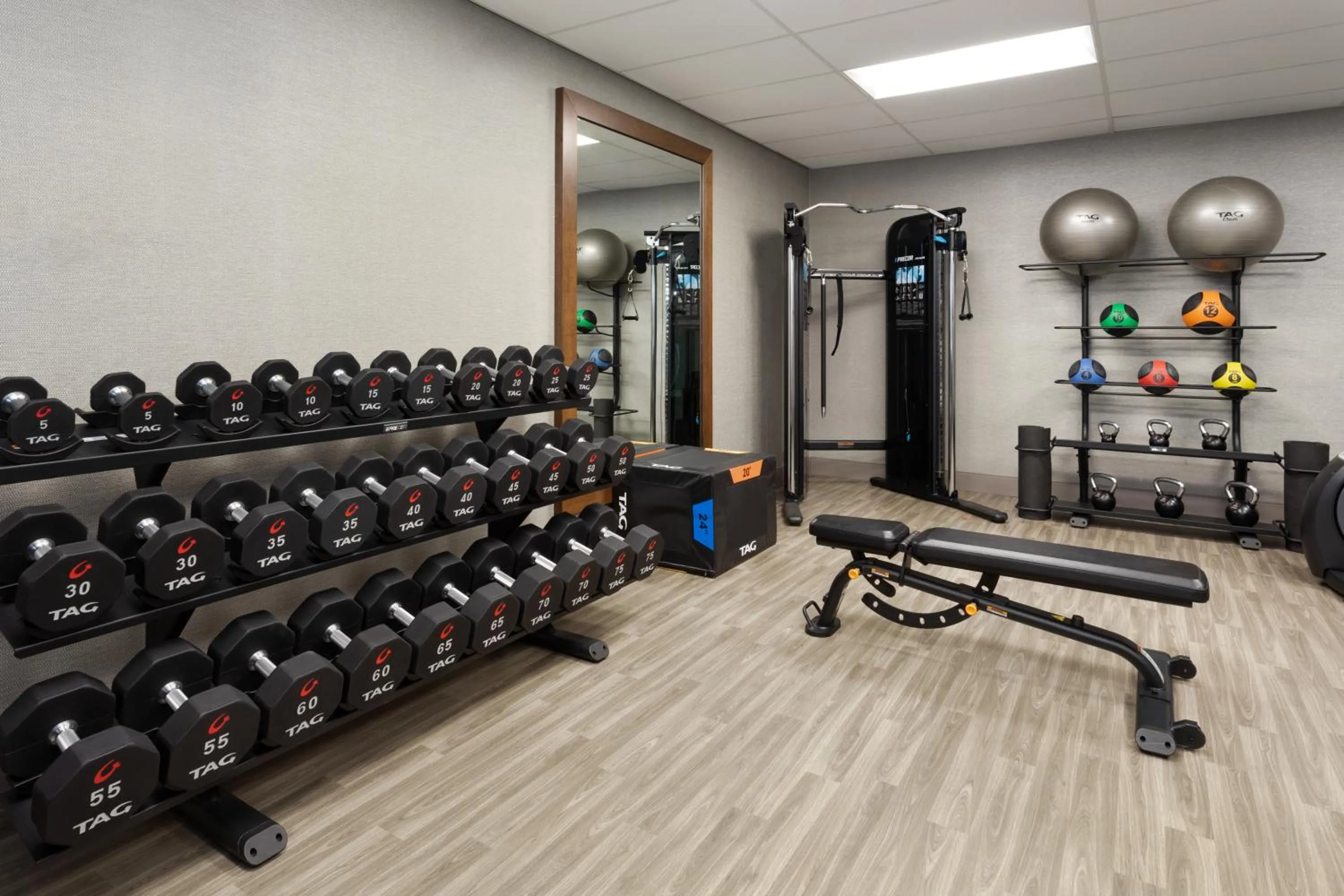 Fitness centre/facilities in Hampton Inn & Suites Scottsburg