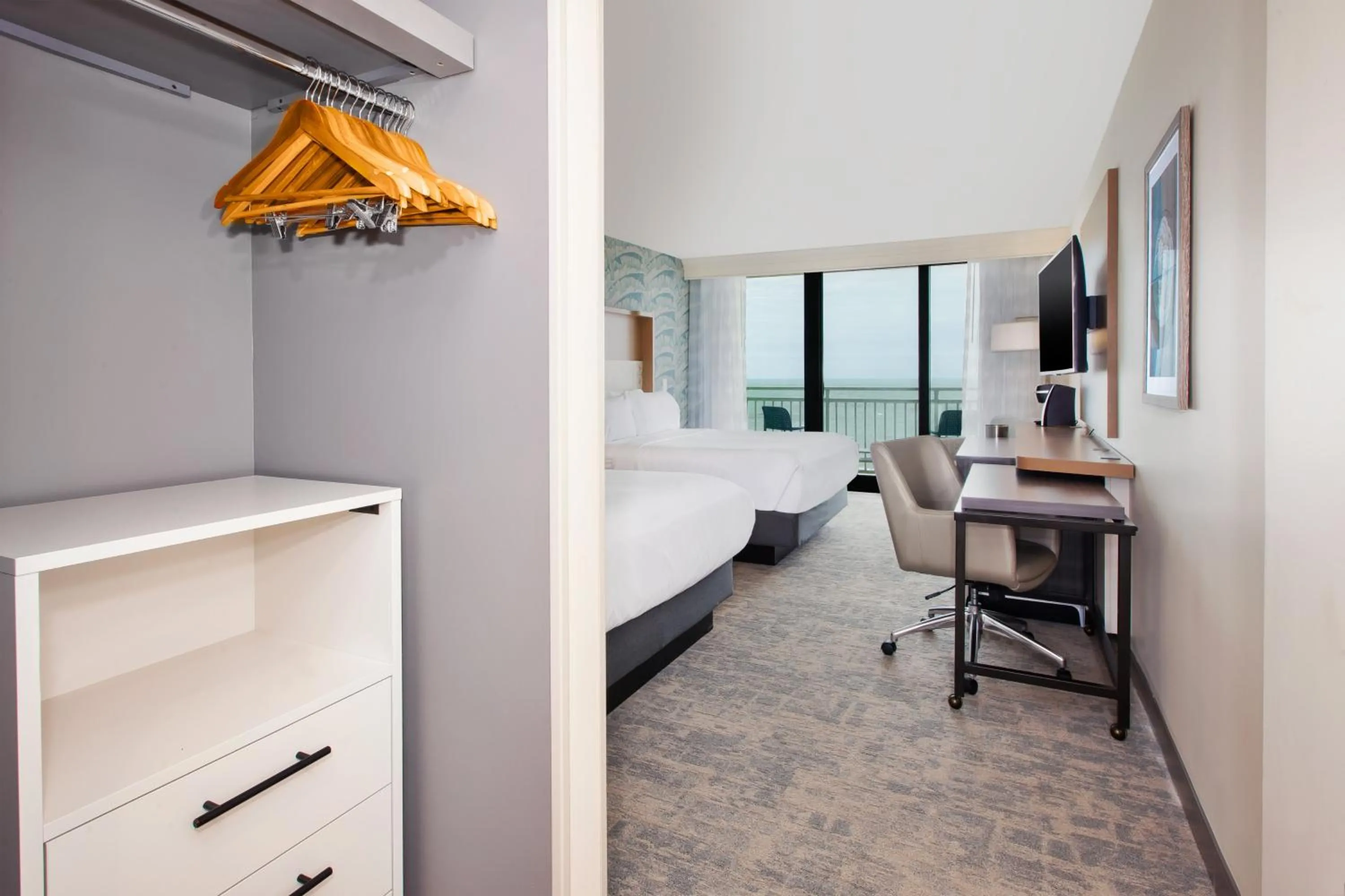 Photo of the whole room, Bed in Holiday Inn Va Beach-Oceanside 21st St by IHG