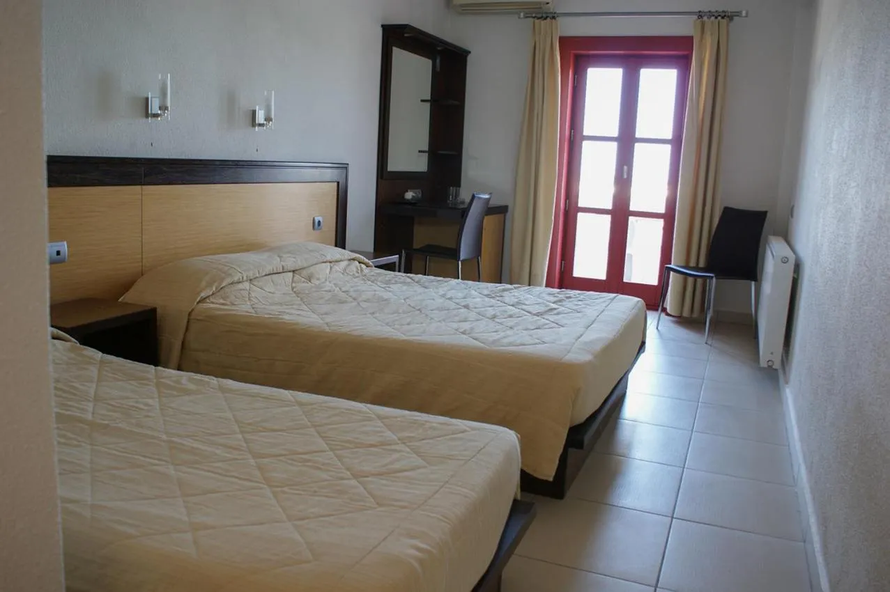 Photo of the whole room, Bed in Aposperides Hotel