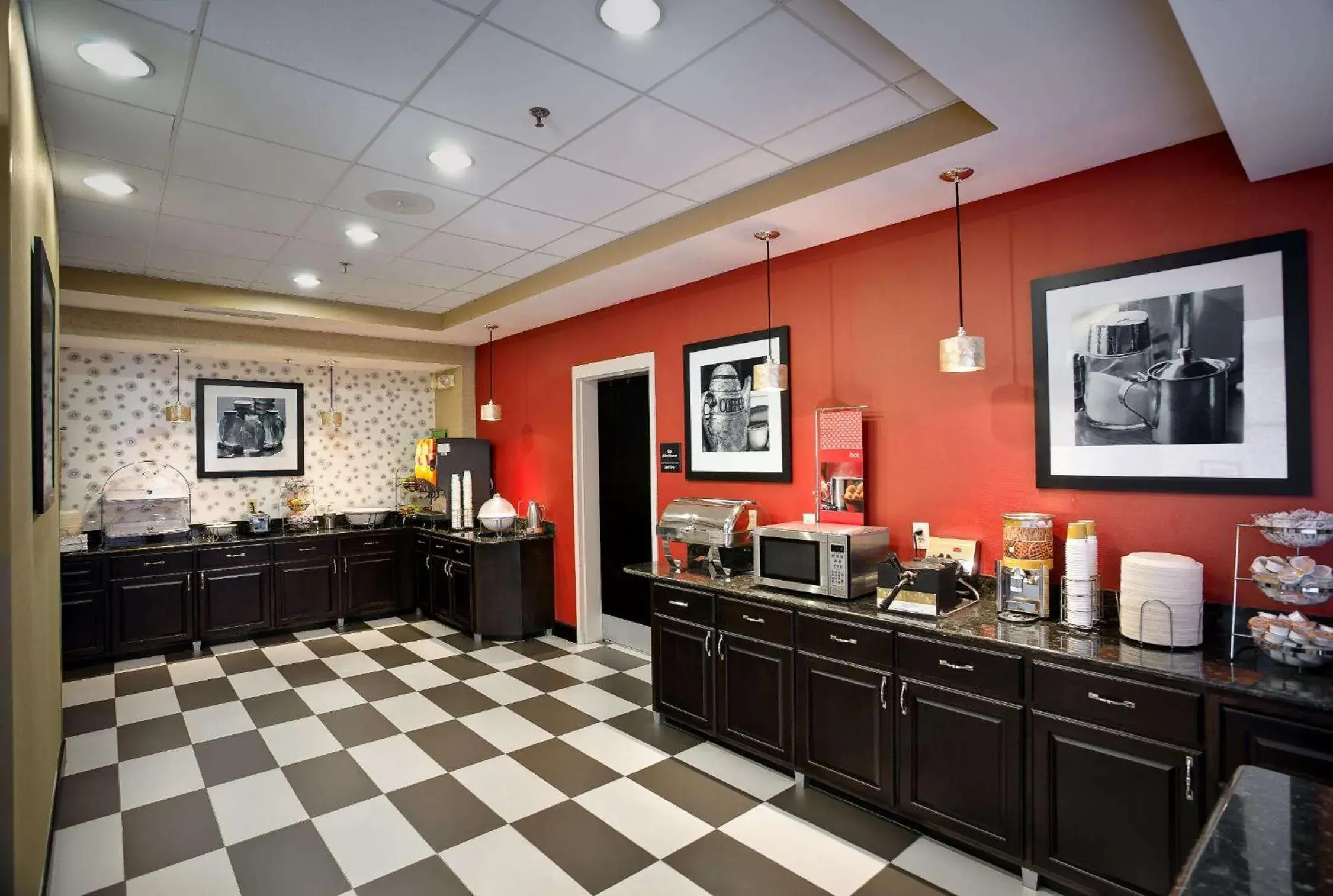 Restaurant/places to eat in Hampton Inn Greenville-Simpsonville Restaurant/places to eat in Hampton Inn Greenville-Simpsonville