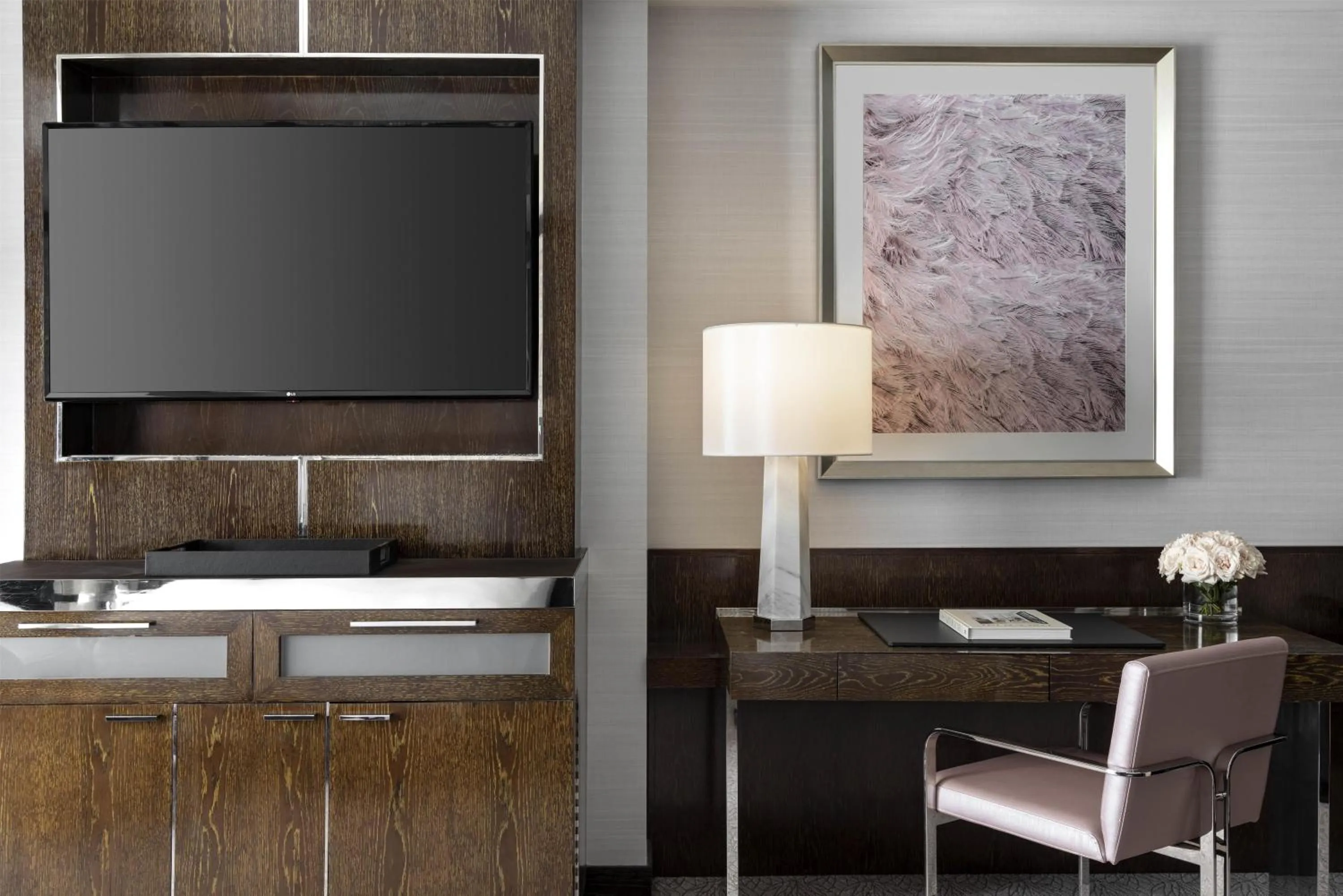 Bedroom in Waldorf Astoria Las Vegas