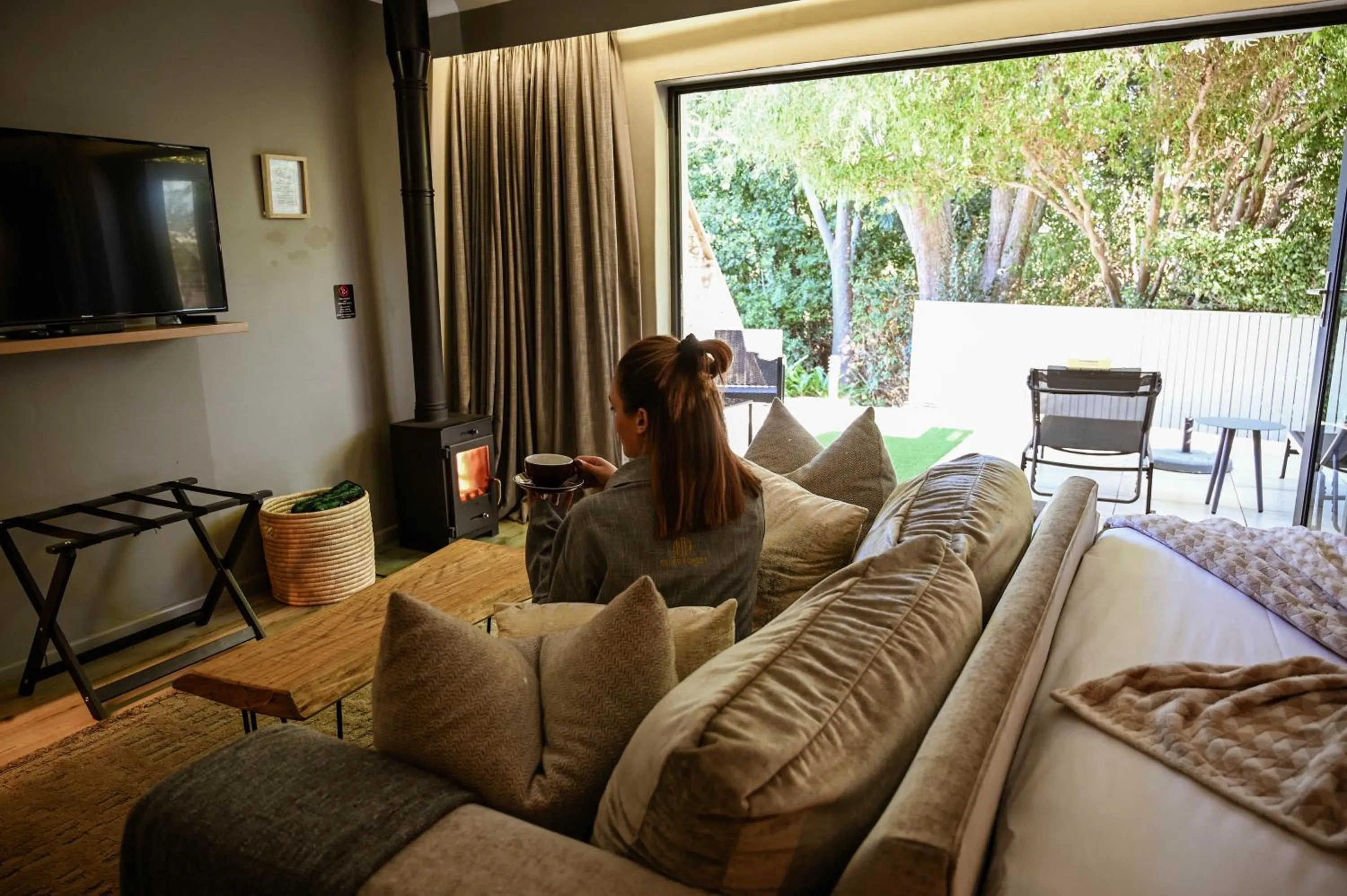 TV and multimedia in Silver Forest Boutique Hotel and Spa