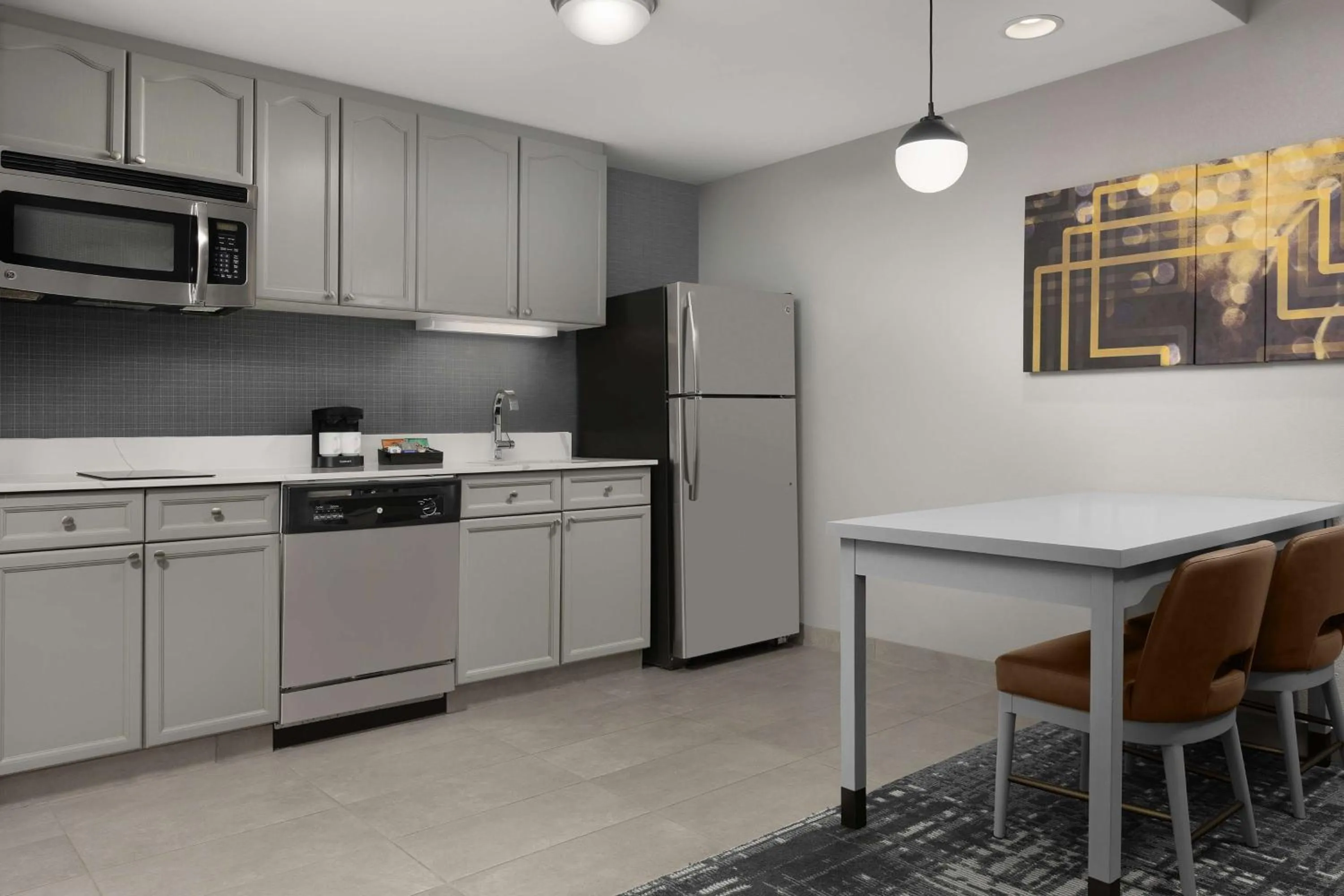Kitchen or kitchenette in Homewood Suites by Hilton Reading-Wyomissing