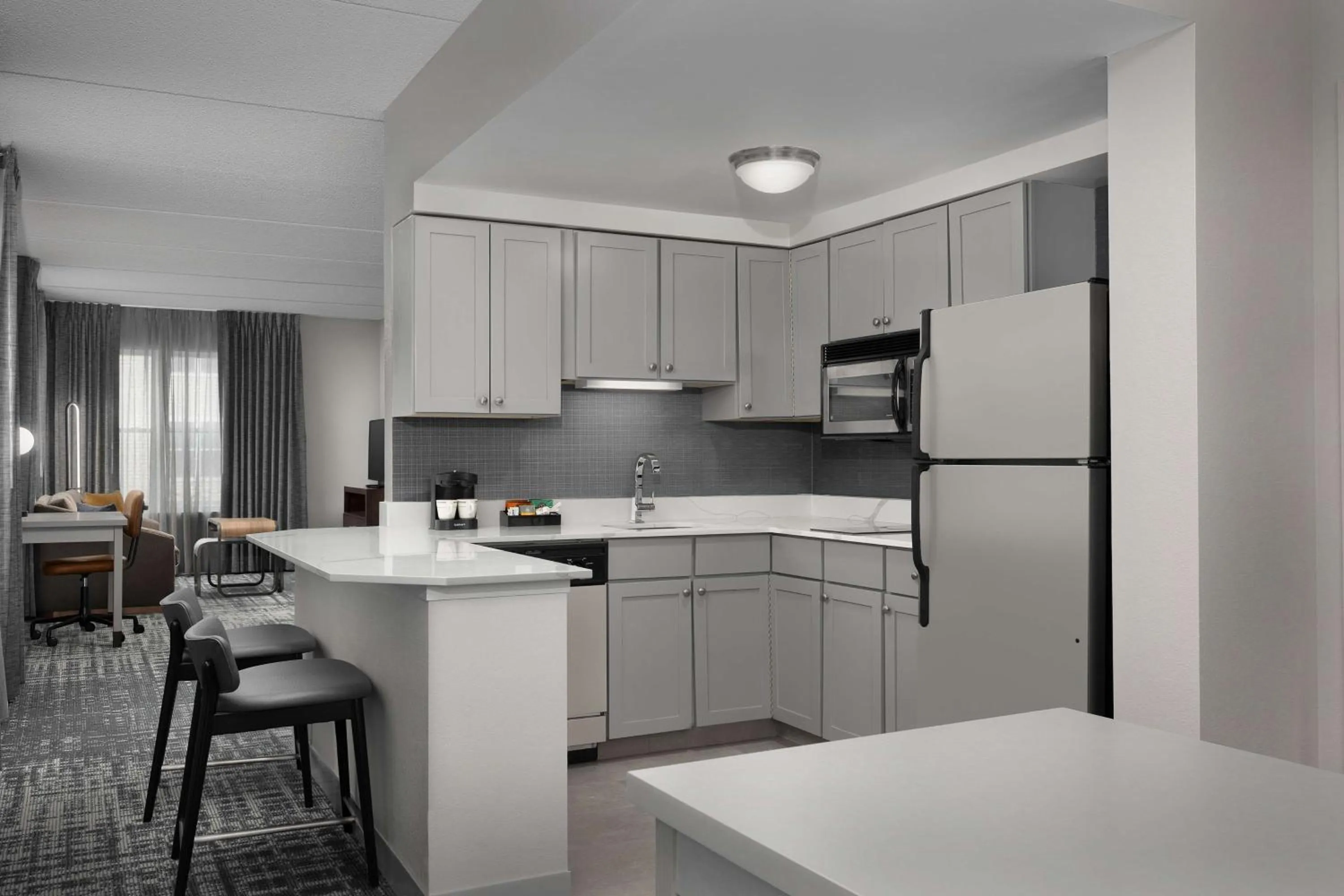 Kitchen or kitchenette in Homewood Suites by Hilton Reading-Wyomissing