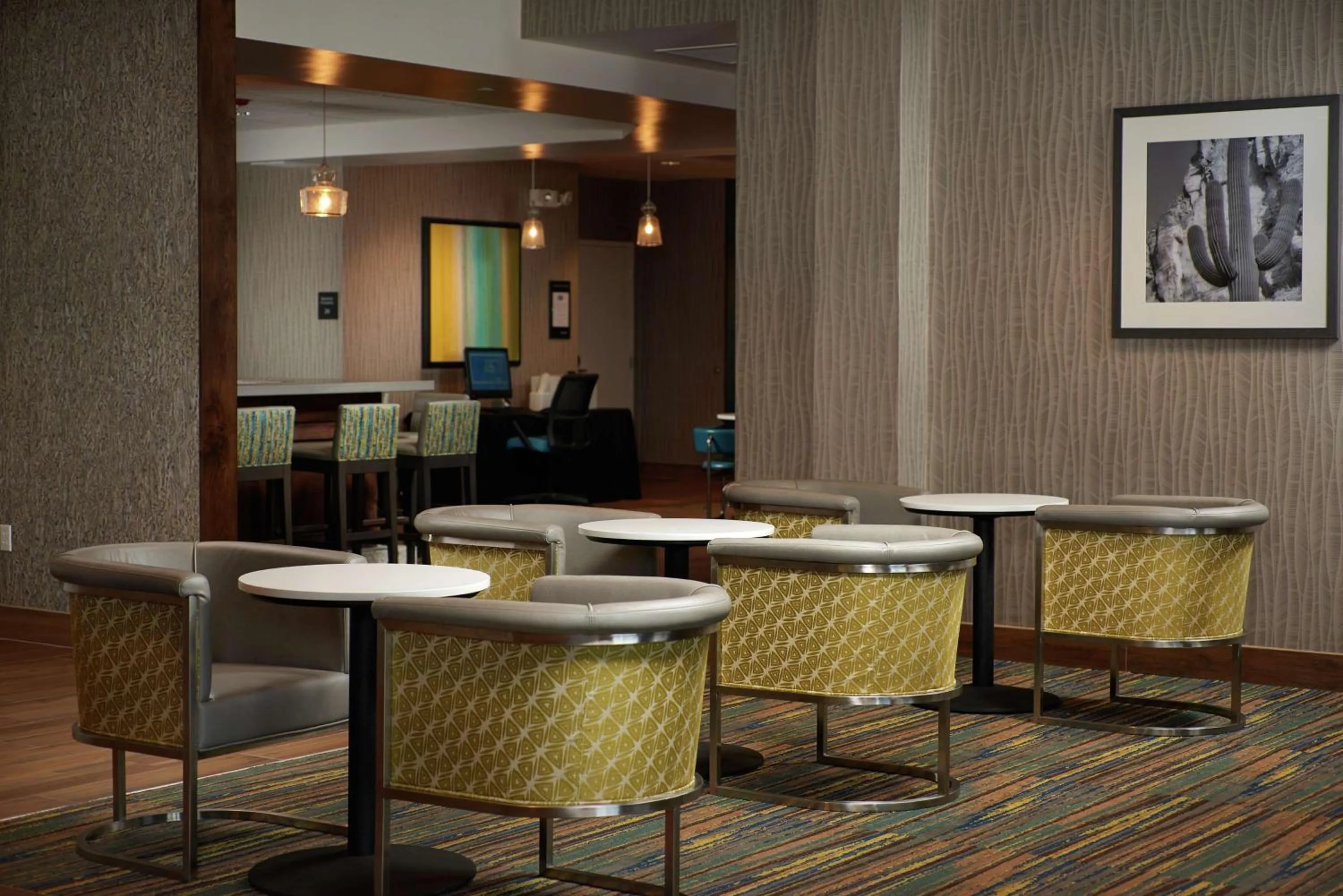 Lounge or bar in Hampton Inn Lake Havasu City