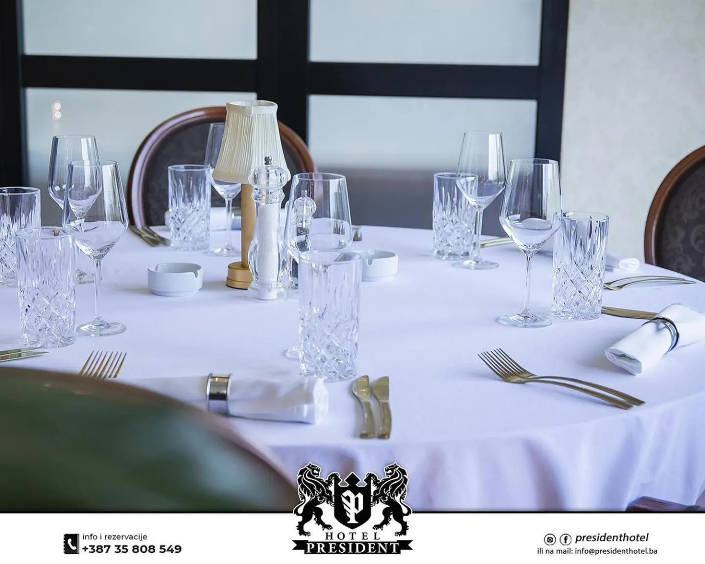 Restaurant/places to eat in Hotel Exclusive President