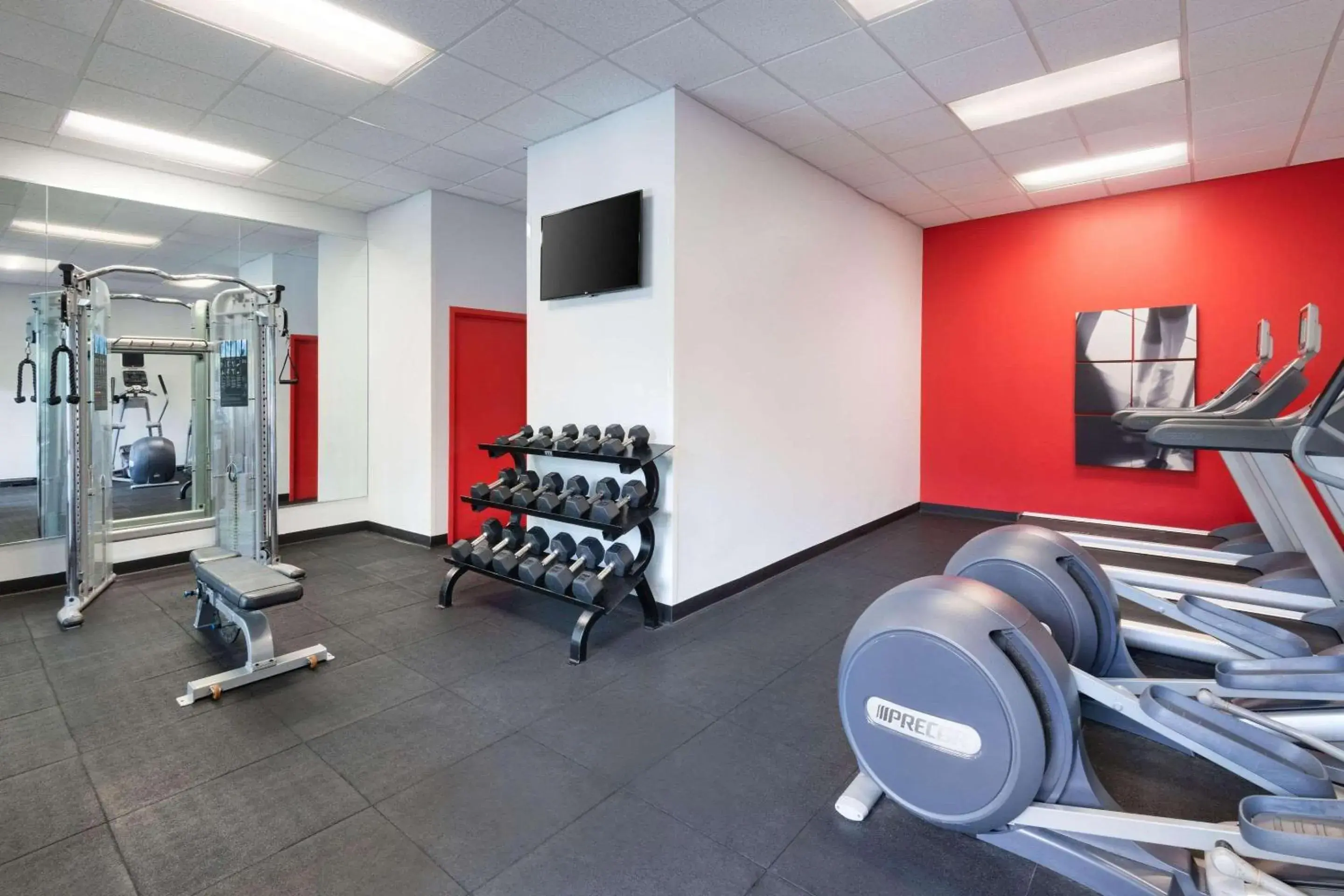 Fitness centre/facilities in Radisson Hotel Nashville Airport Fitness centre/facilities in Radisson Hotel Nashville Airport