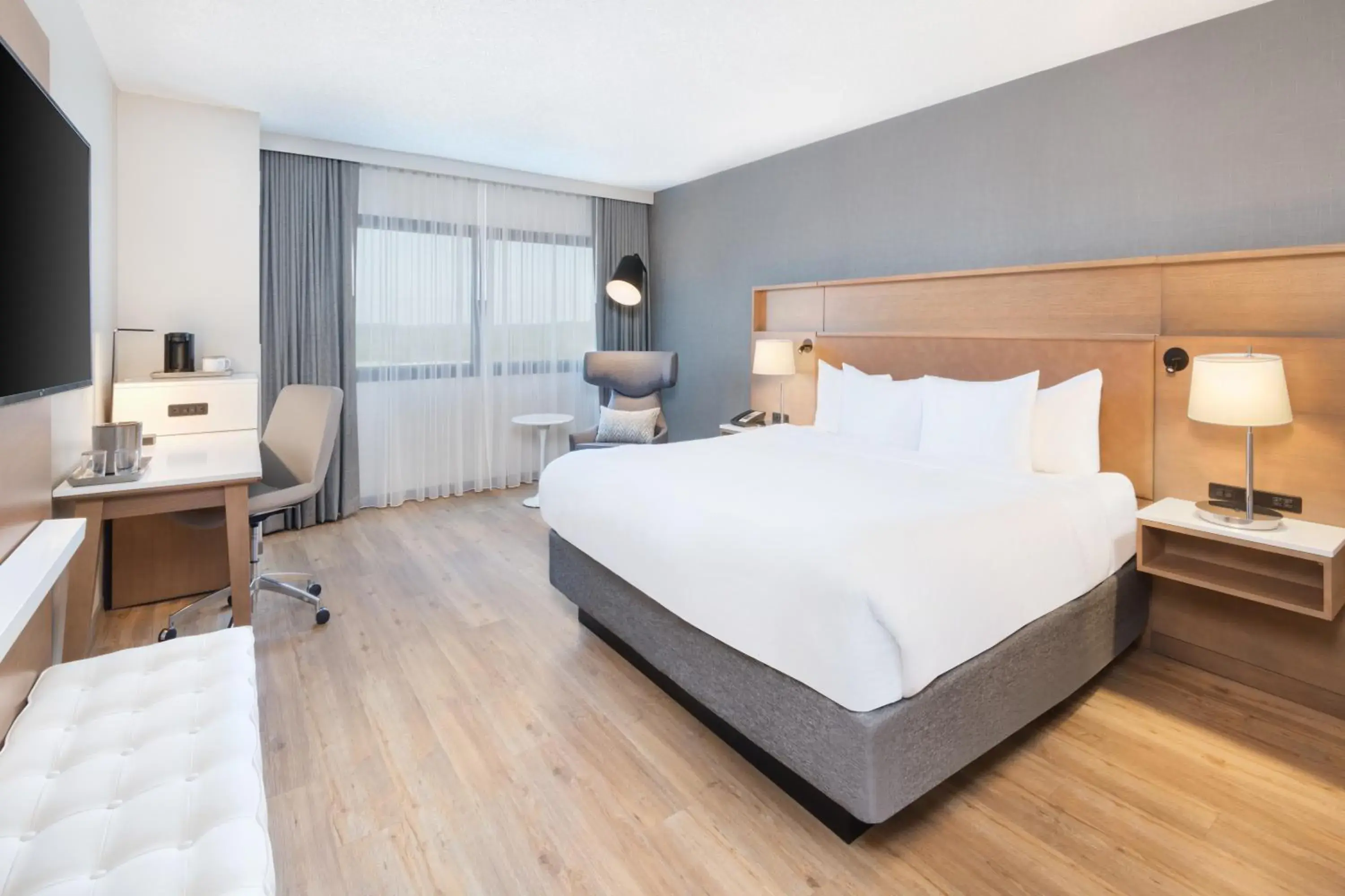 Bedroom, Bed in Radisson Hotel Nashville Airport Bedroom, Bed in Radisson Hotel Nashville Airport