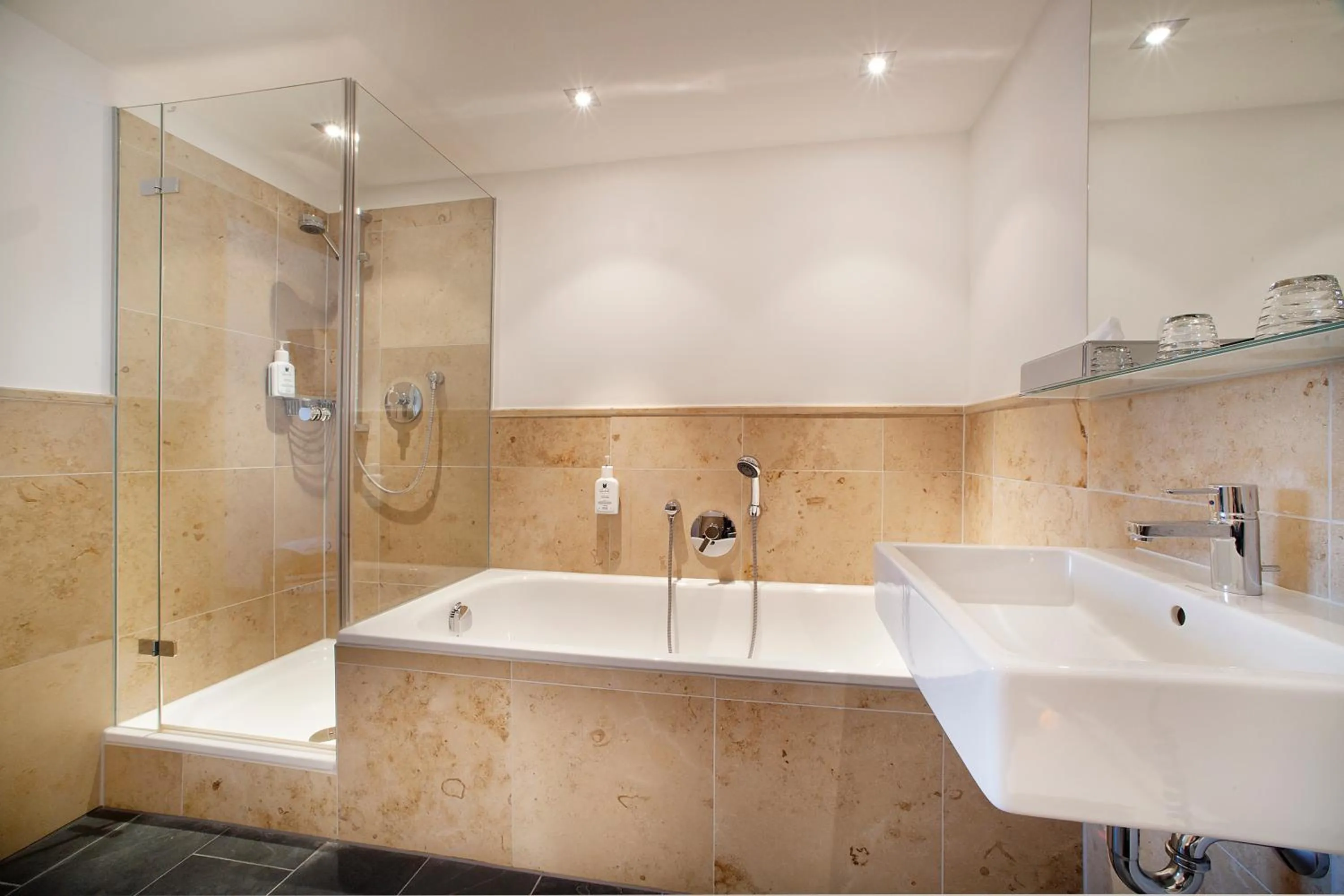 Bathroom in AKZENT Brauerei Hotel Hirsch