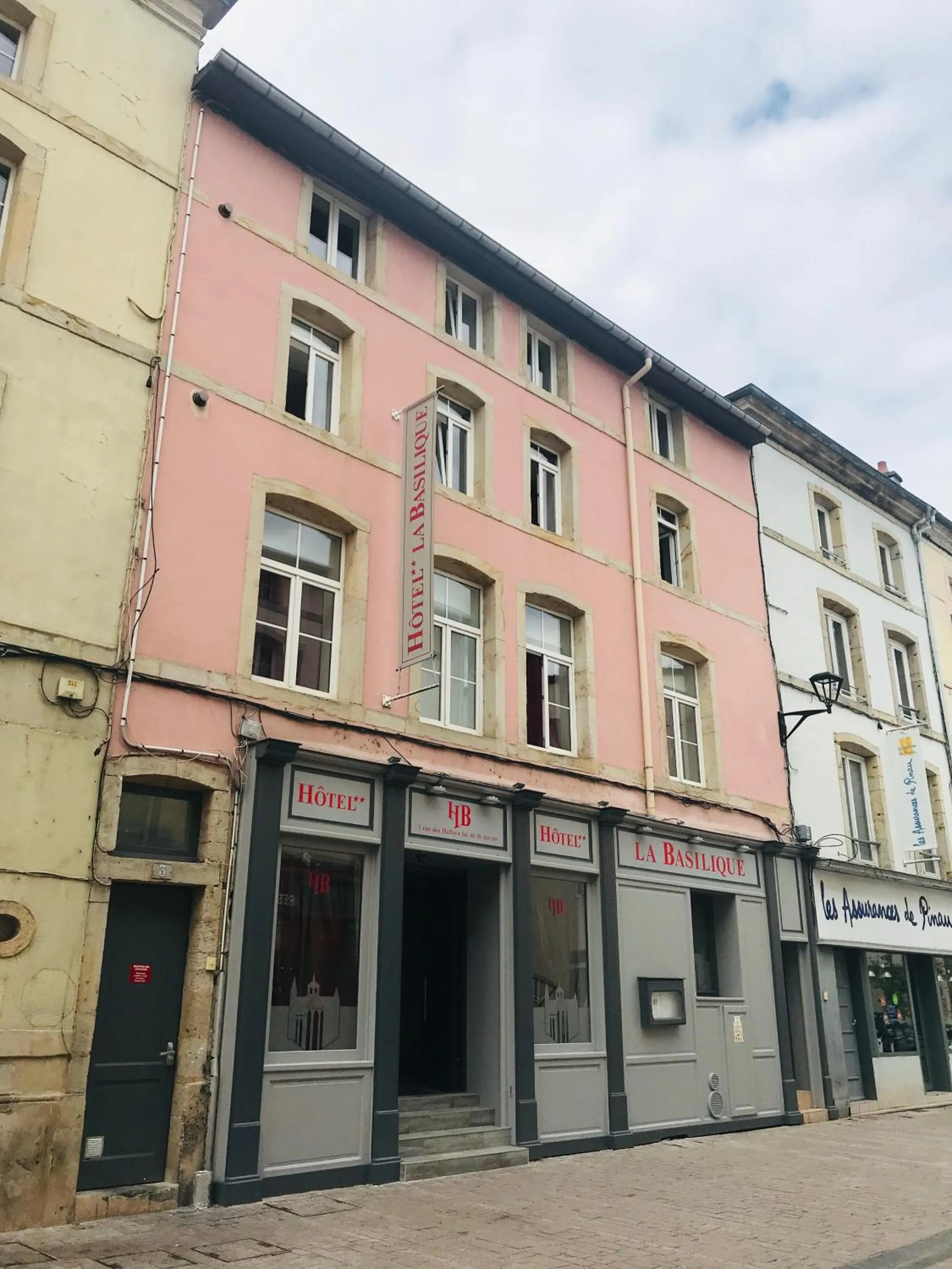 Facade/entrance in Hotel La Basilique
