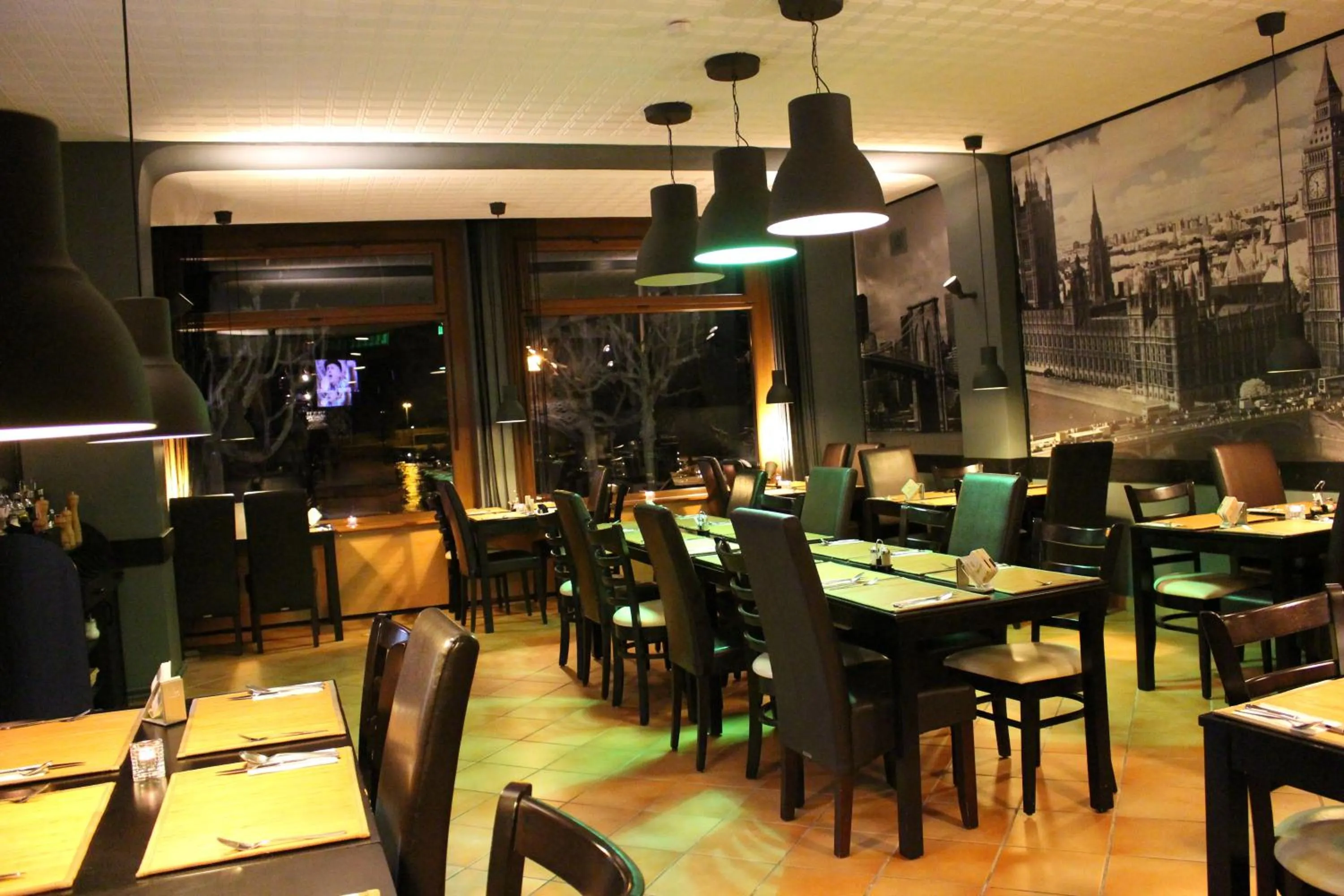 Restaurant/places to eat in Rheinhotel Lilie