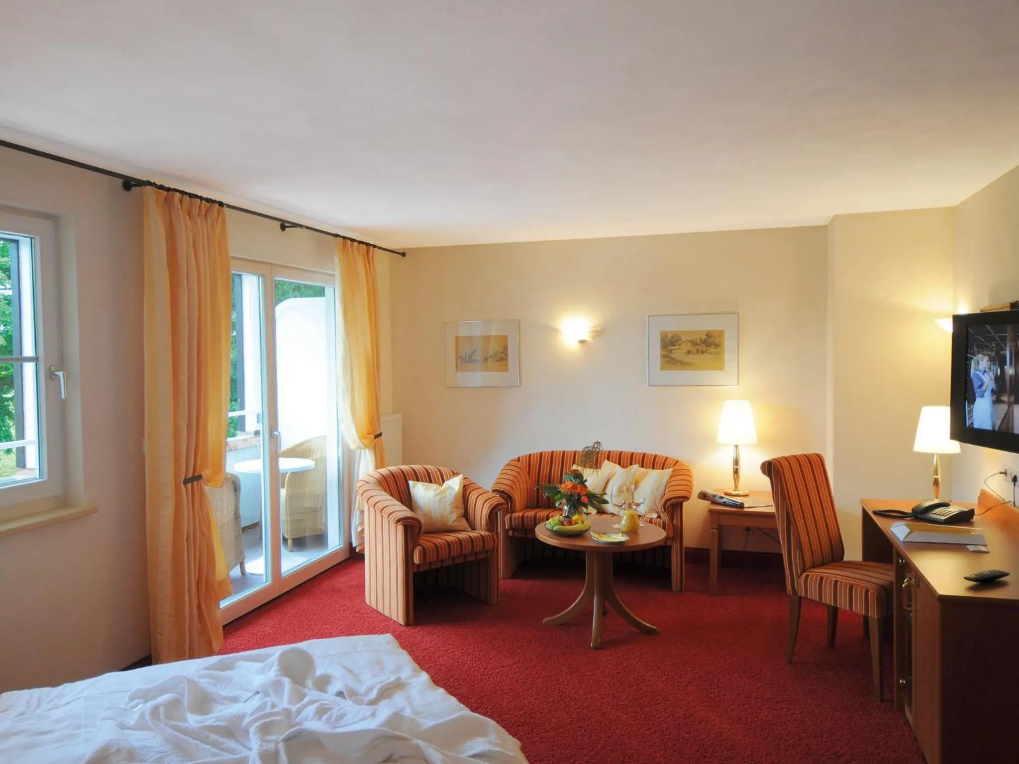 Photo of the whole room, Bed in Schwarzwaldhotel Oberwiesenhof