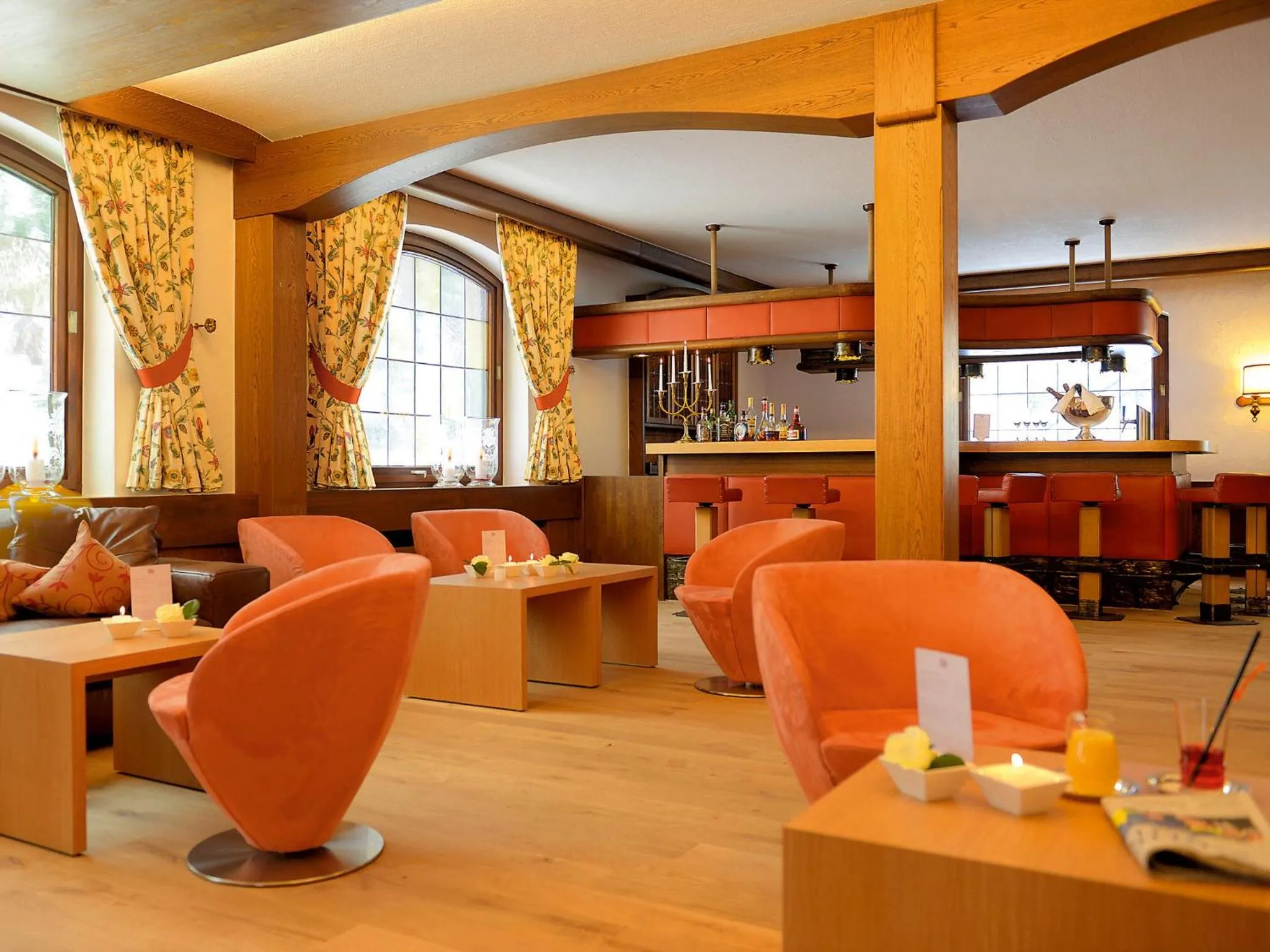 Lounge or bar in Schwarzwaldhotel Oberwiesenhof