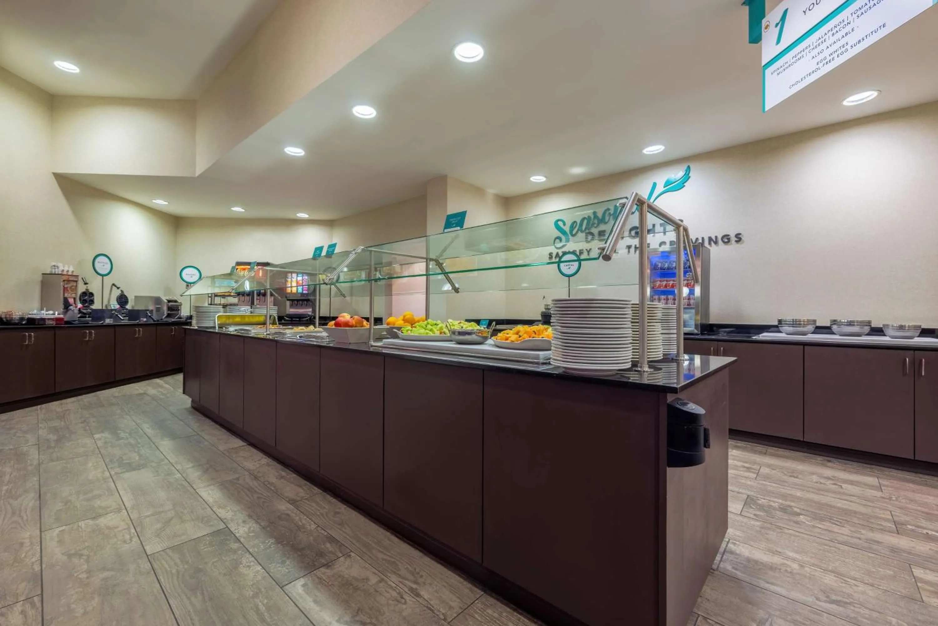 Breakfast in Embassy Suites by Hilton Tulsa I-44